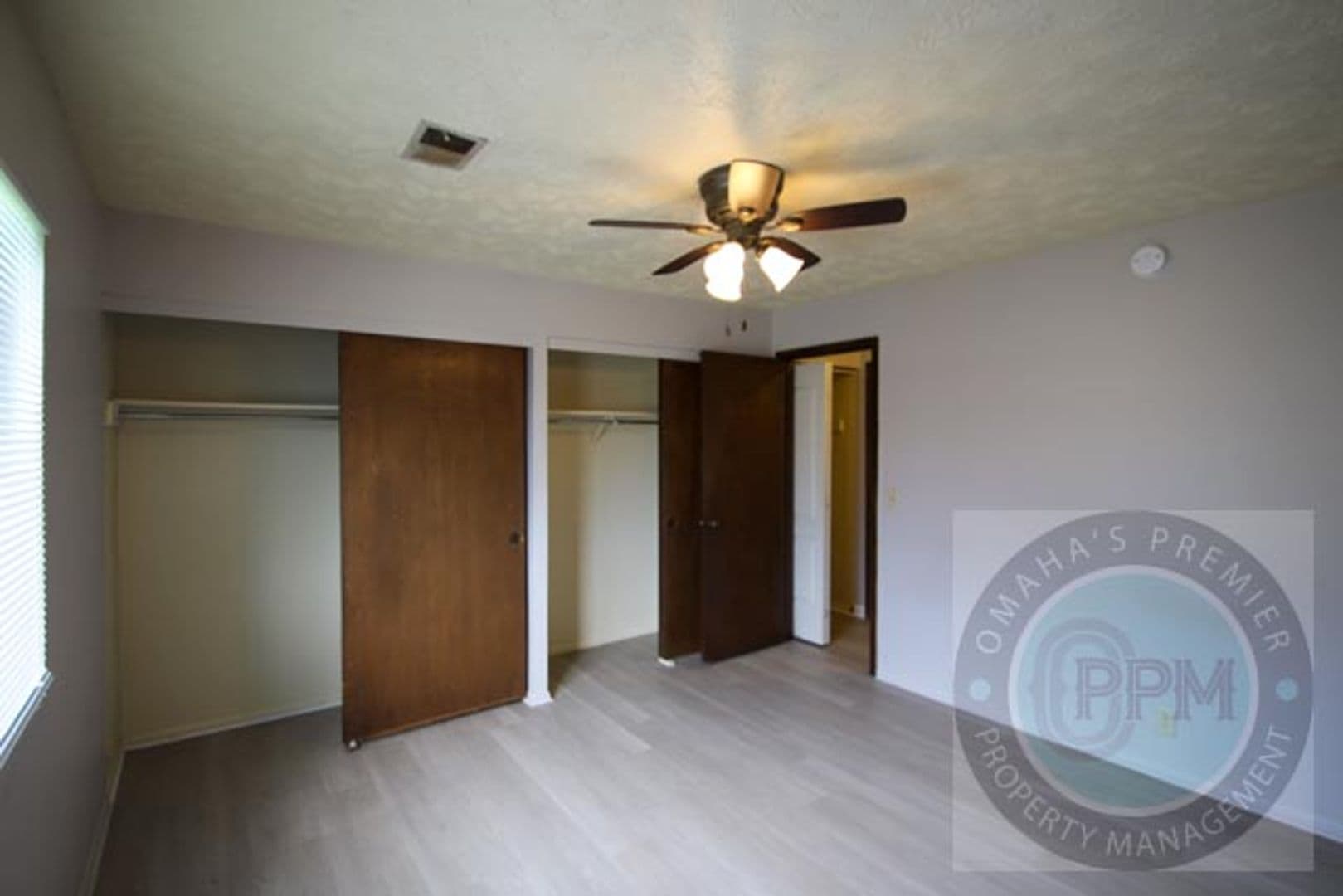 Bellevue Apartment: 818 Lincoln Rd