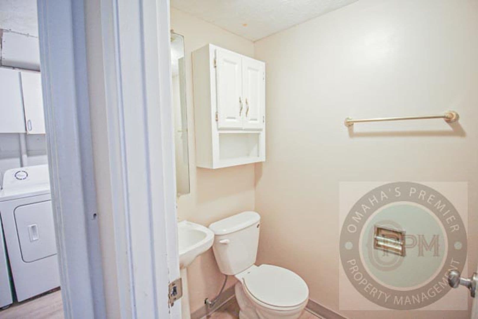 Omaha Apartment: 6519 Lafayette Ave