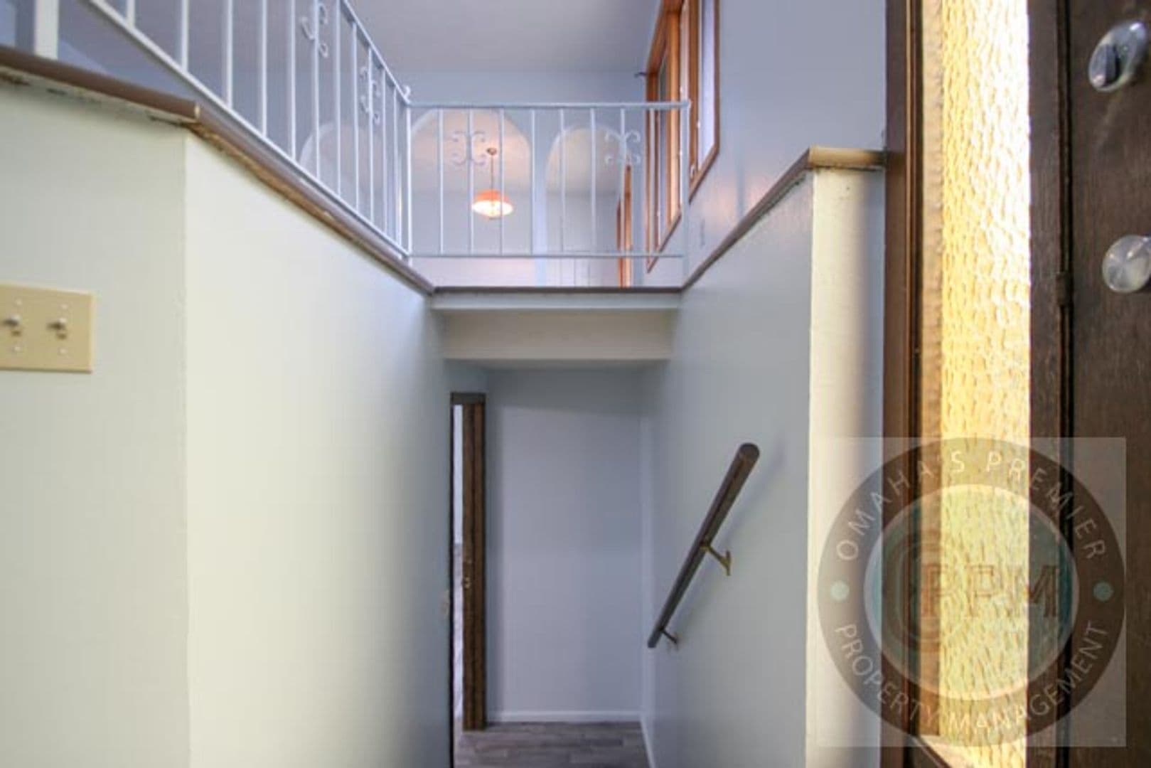 Bellevue House: 212 Douglas Drive