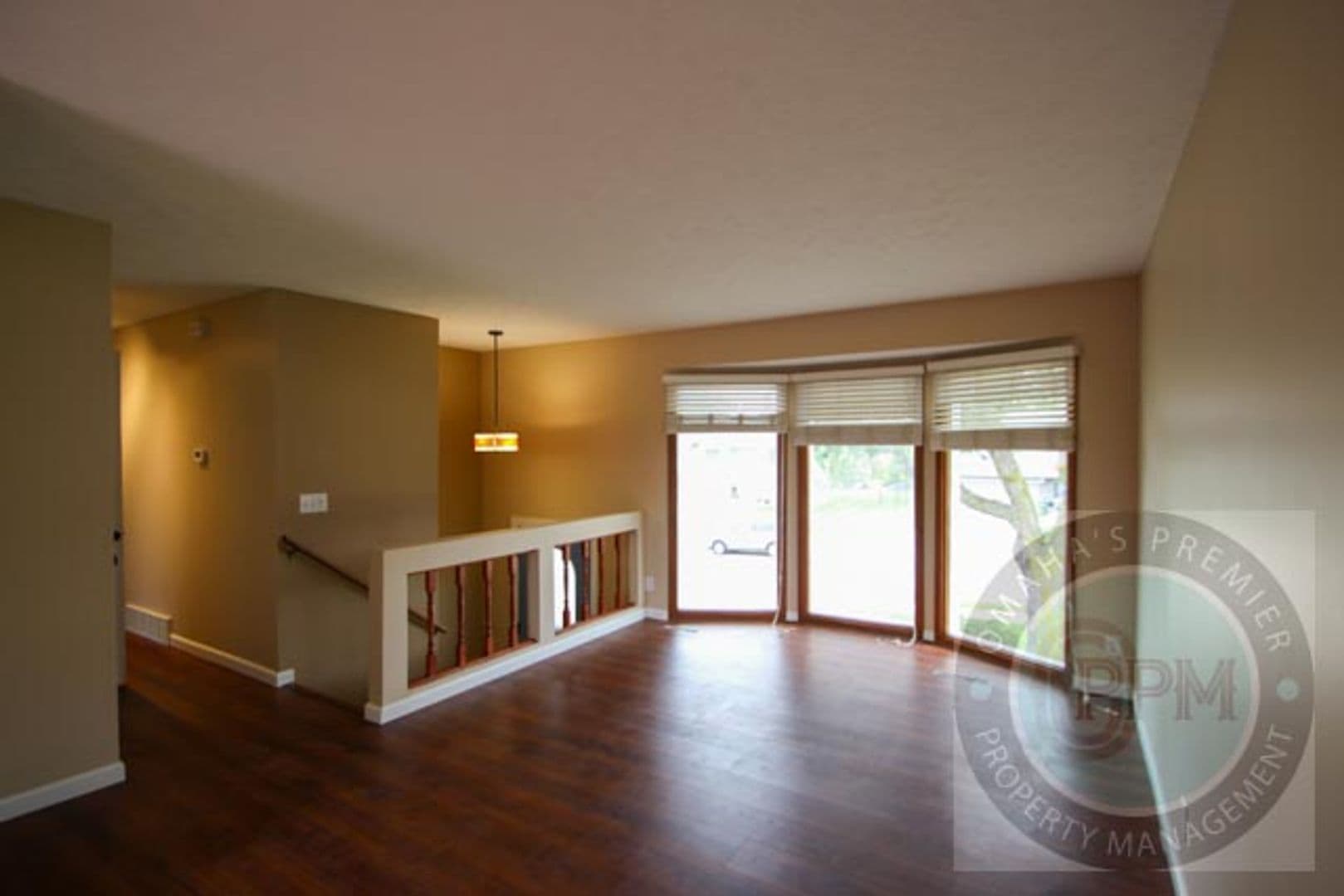 Bellevue House: 9801 S 10th St