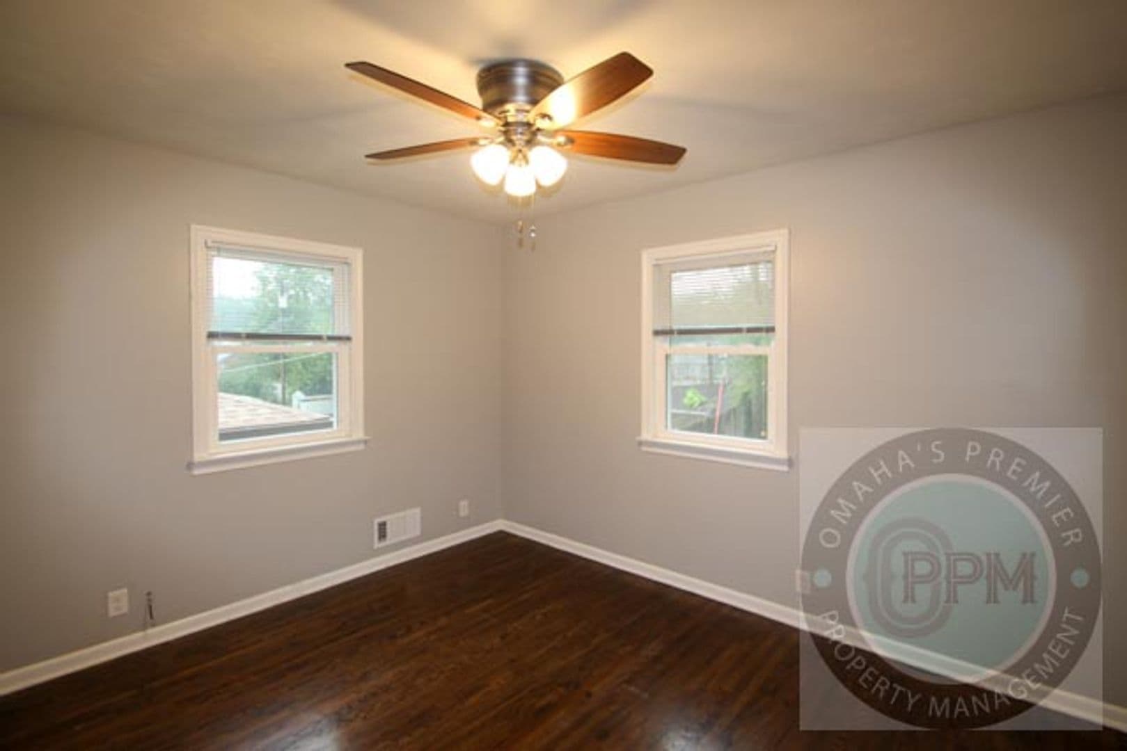 Bellevue House: 7313 S 50 St