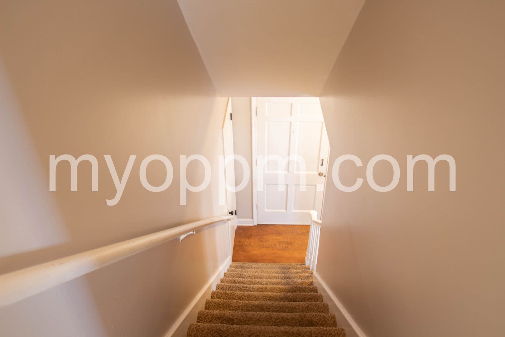 Omaha House: 2321 S 49th St