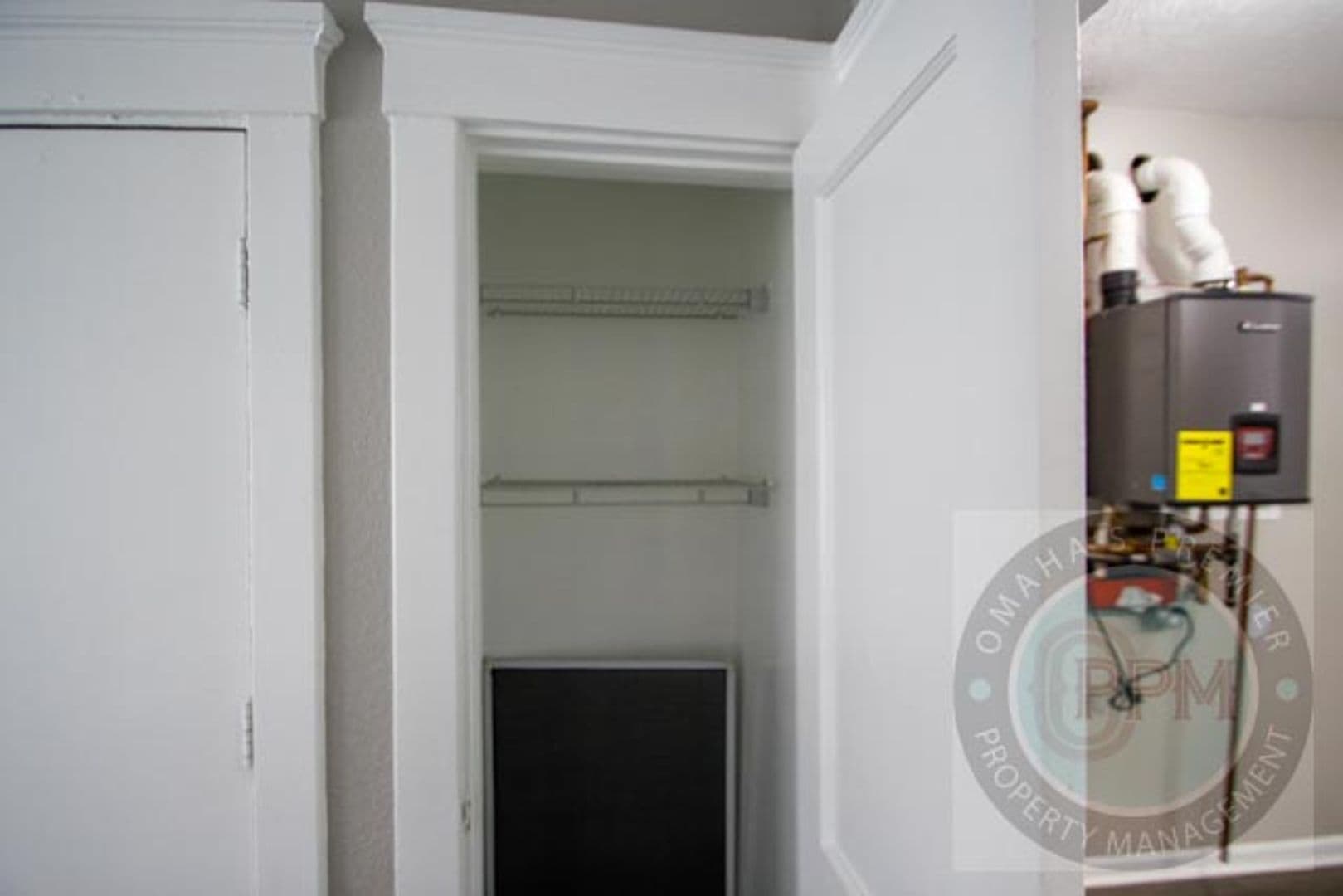 Omaha Apartment: 649 S 19 Ave