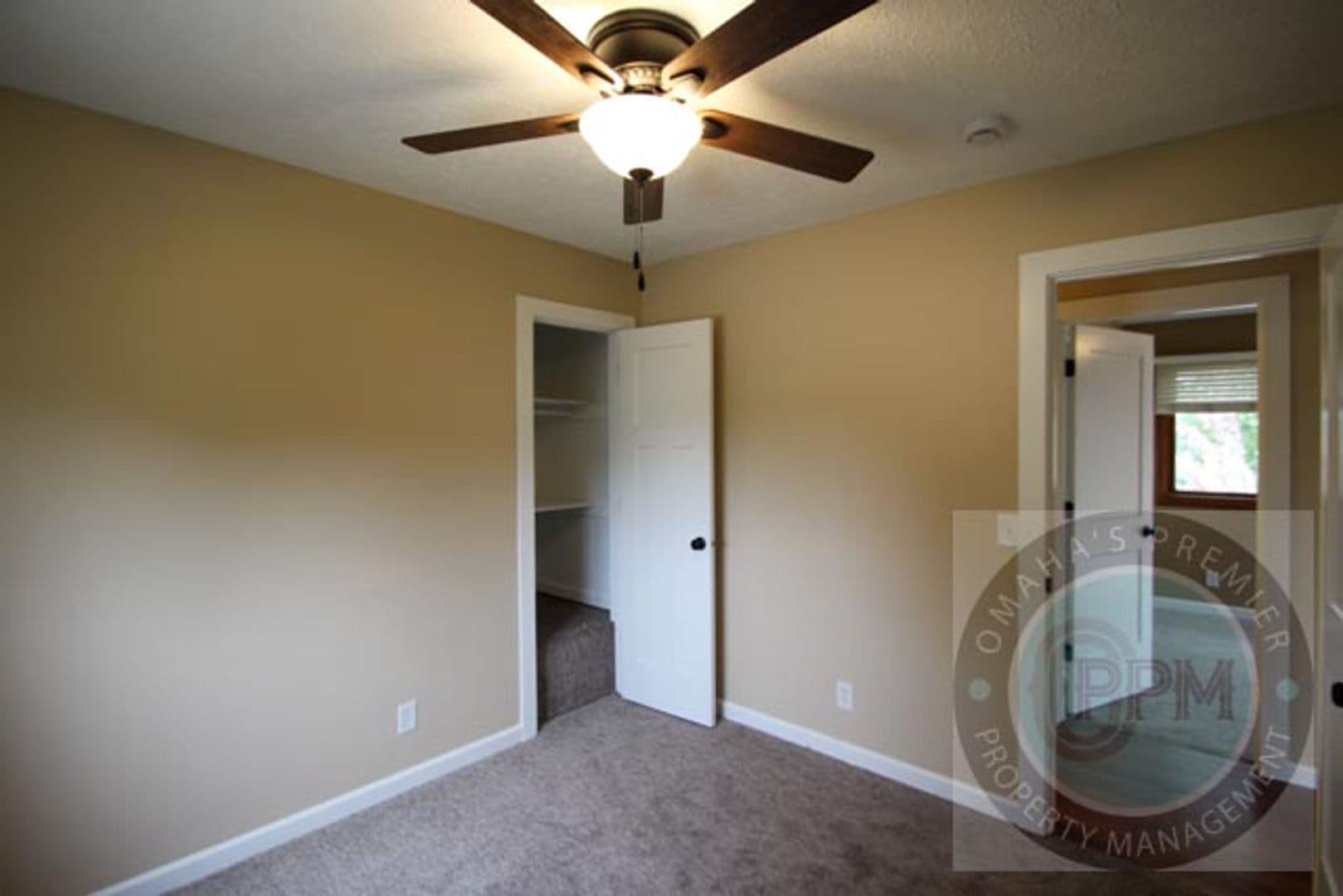 Bellevue House: 9801 S 10th St