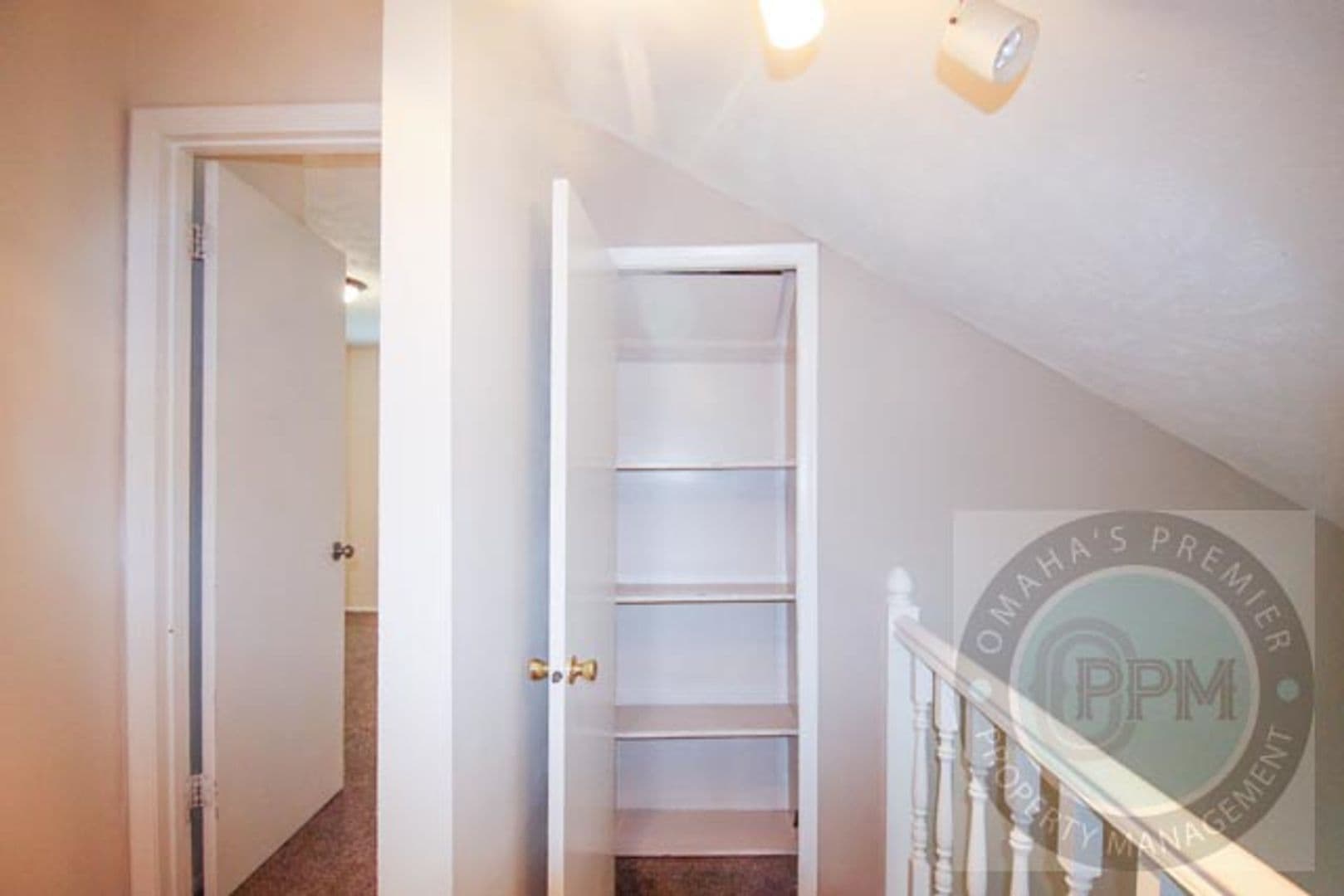 Omaha Apartment: 6519 Lafayette Ave