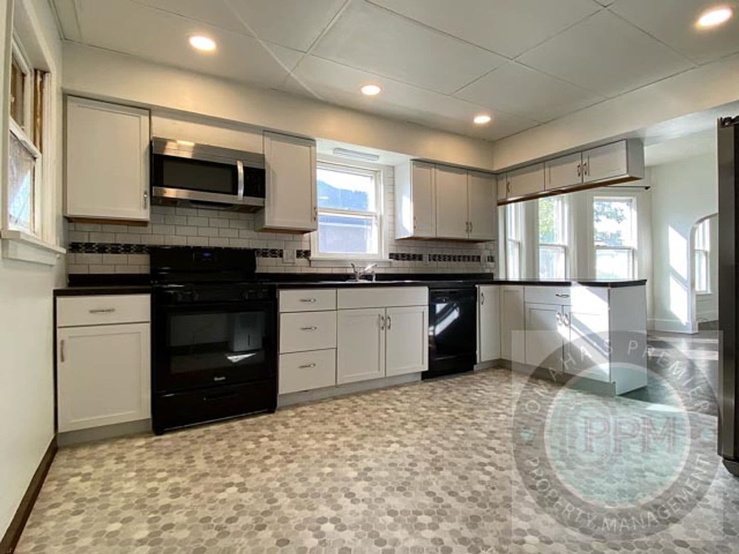 Omaha House: 1715 S 12th St