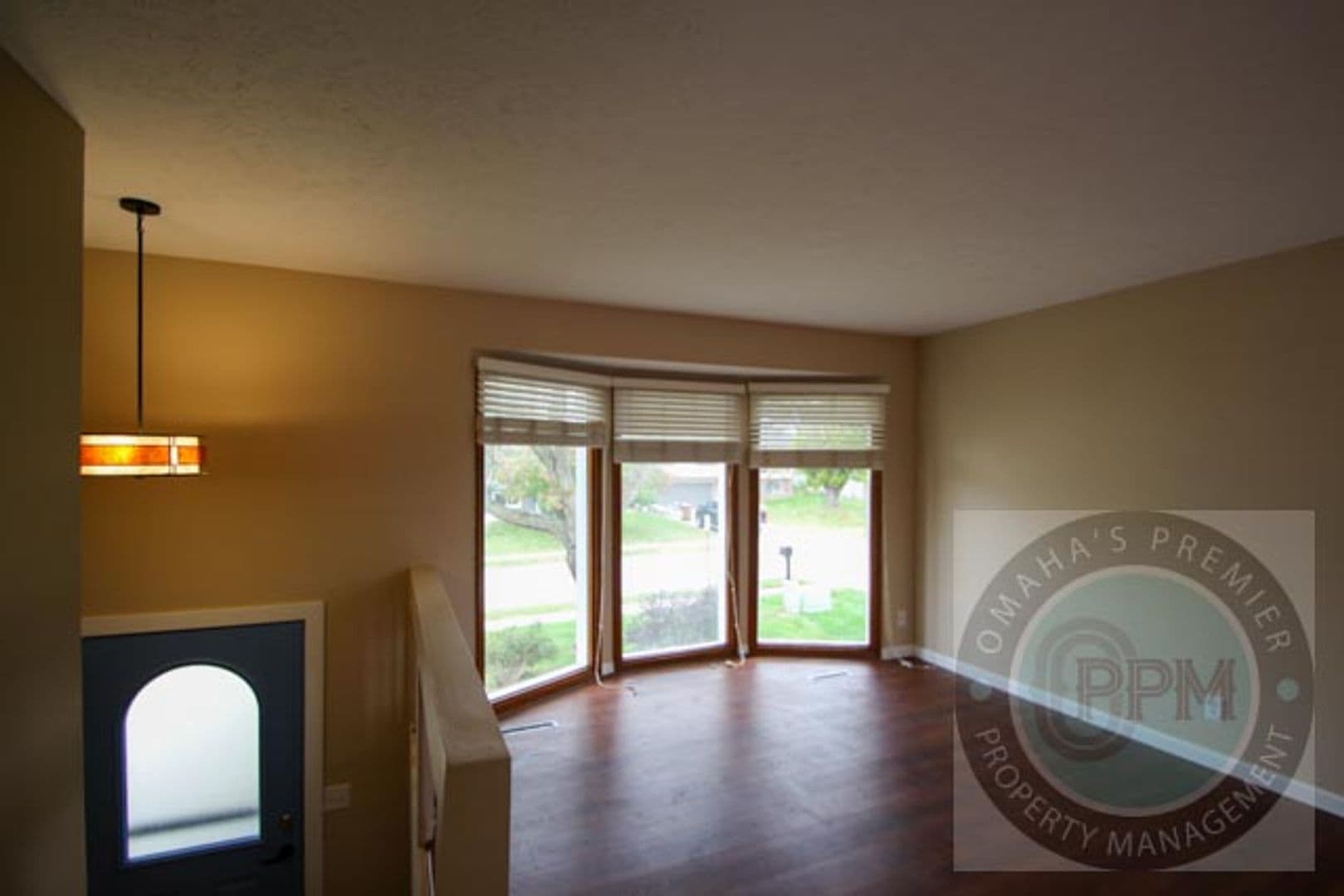 Bellevue House: 9801 S 10th St