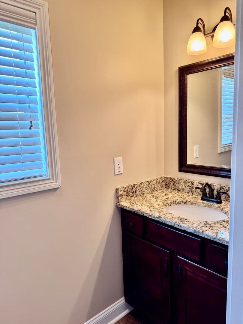 Clarksville House: 1500 Pressler Way