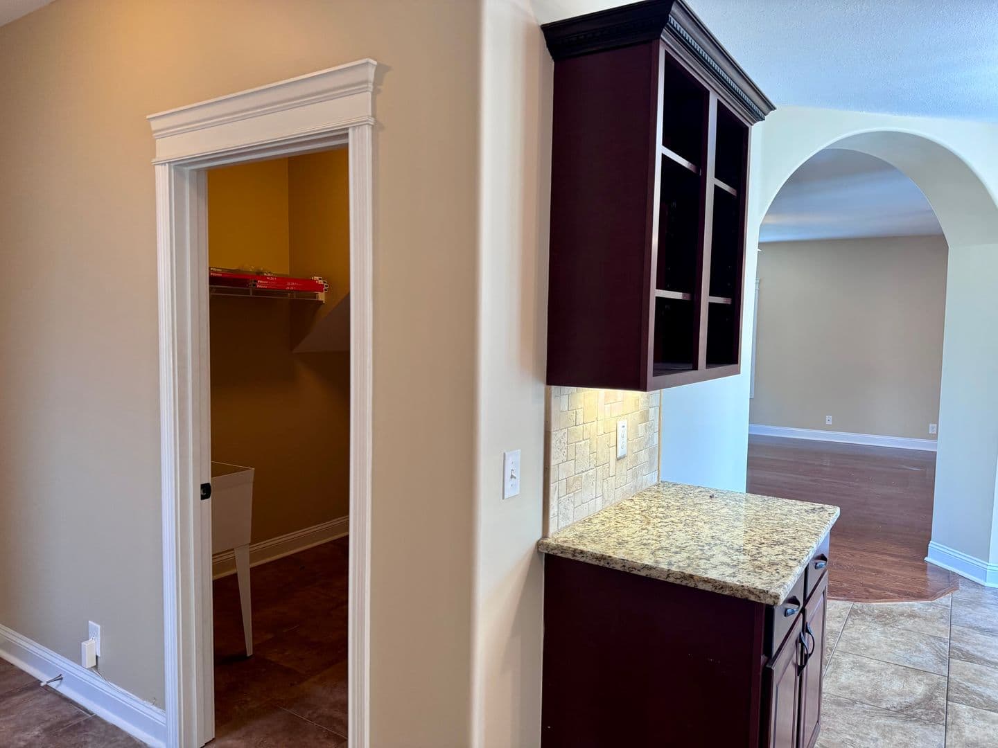 Clarksville House: 1500 Pressler Way