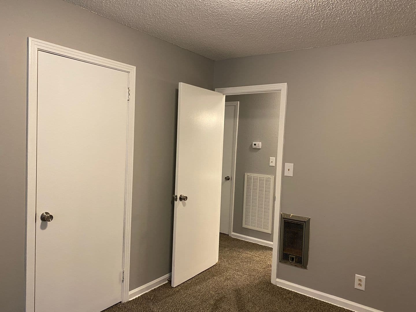 Clarksville House: 222 N. 11th St
