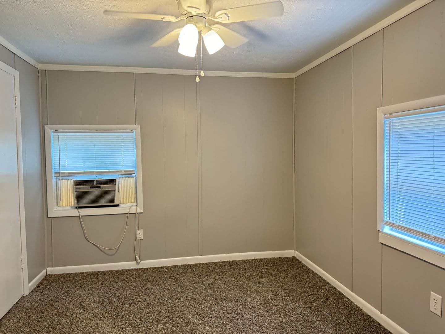 Clarksville Apartment: 1117 Hyman St