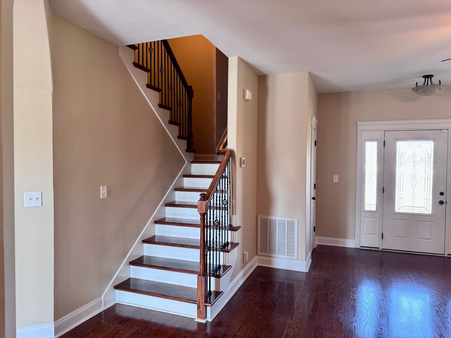 Clarksville House: 1500 Pressler Way