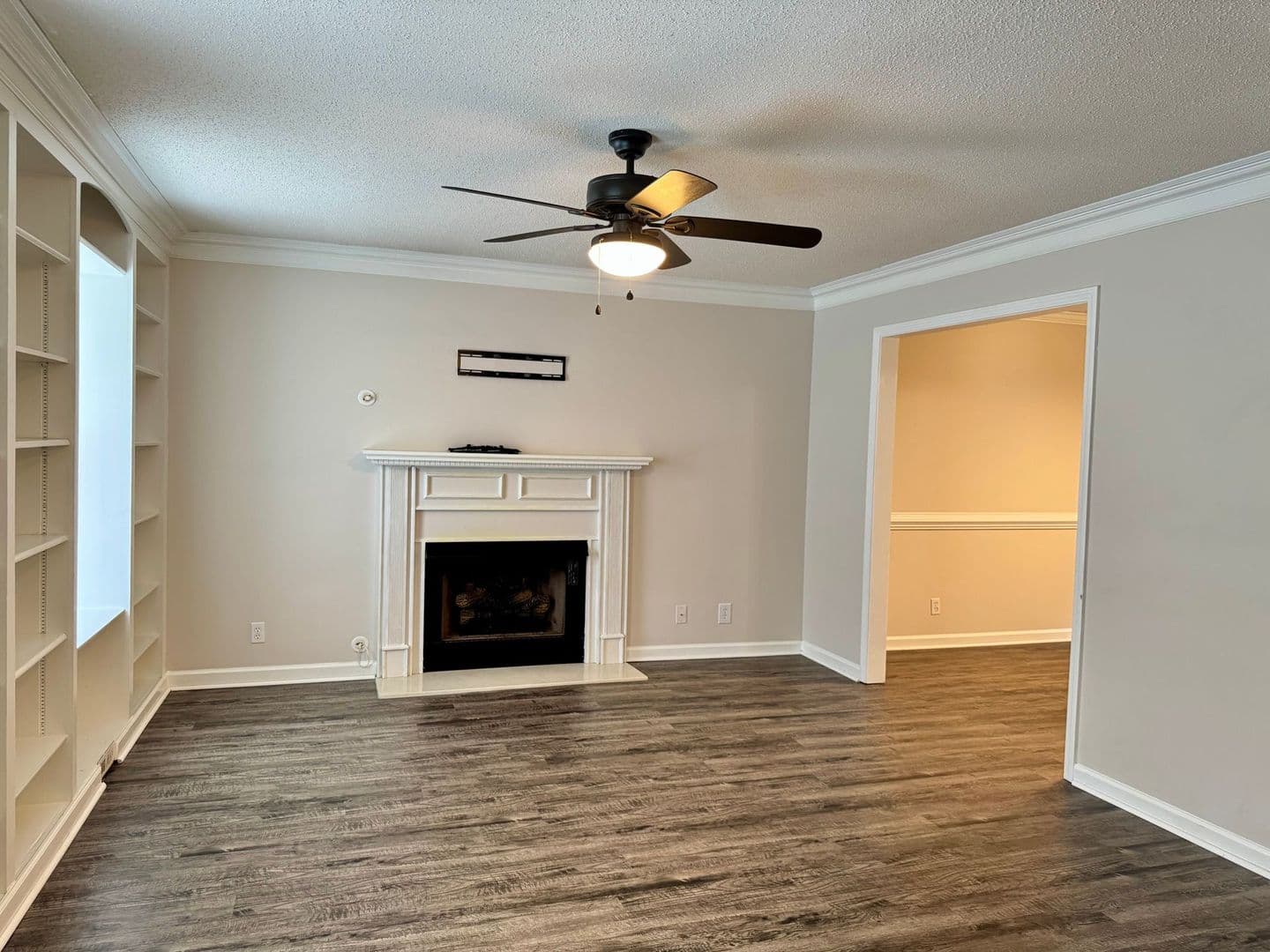 Clarksville House: 1349 Jenny Ln