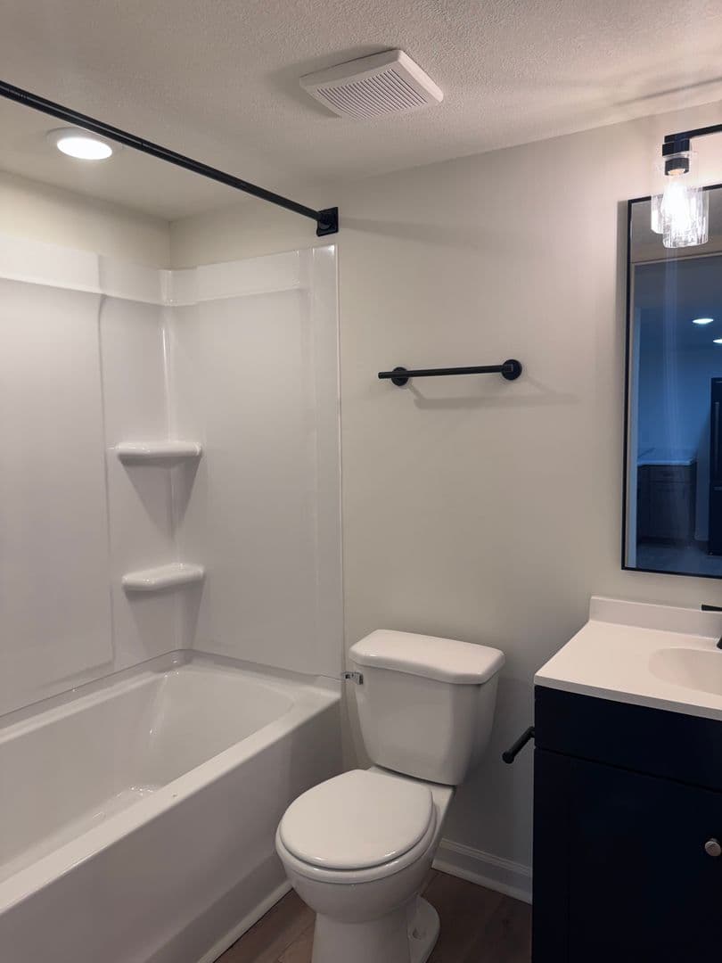 Clarksville Apartment: 19 Proctor Dr
