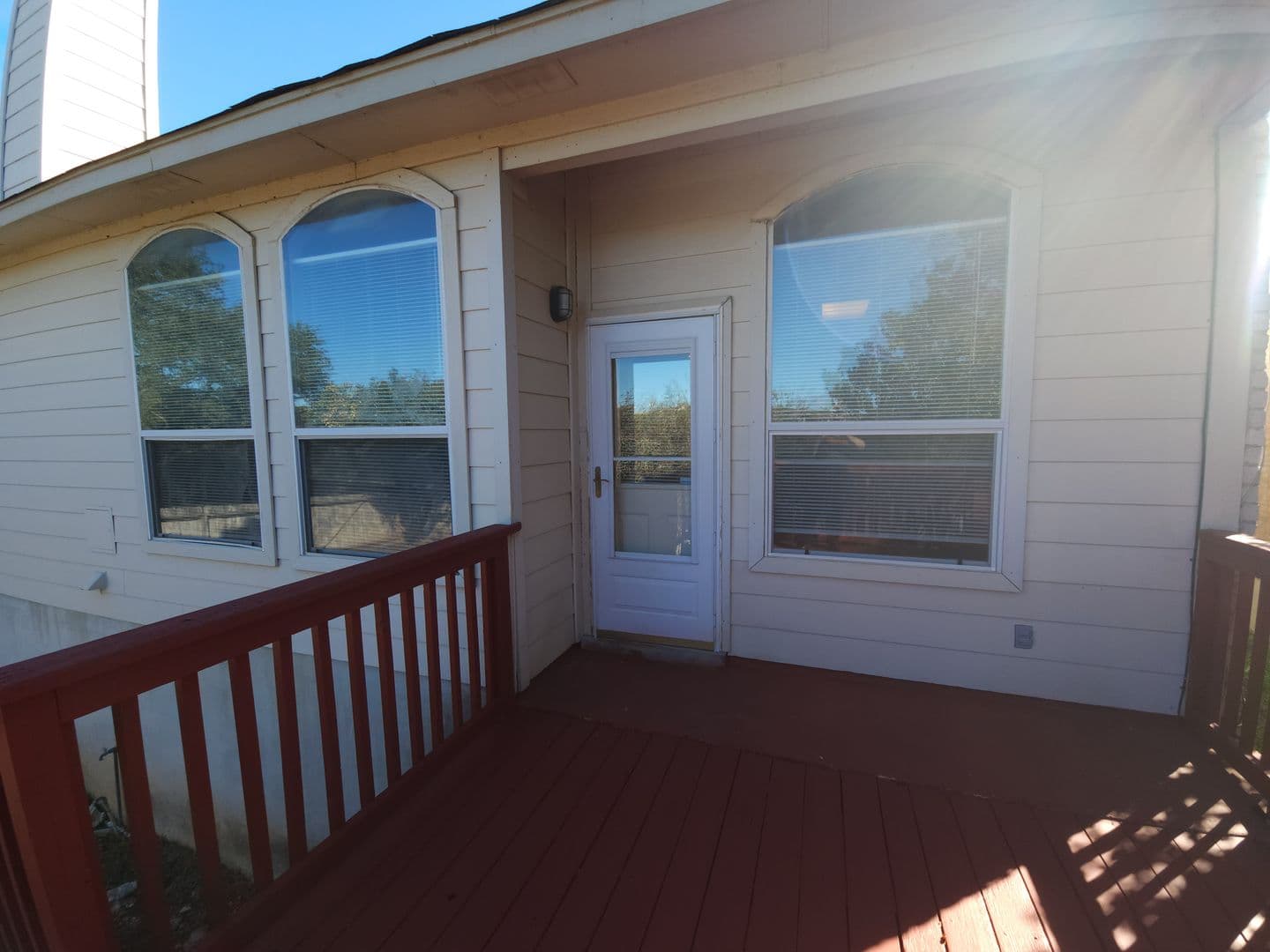 San Antonio House: 21215 Encino Ash