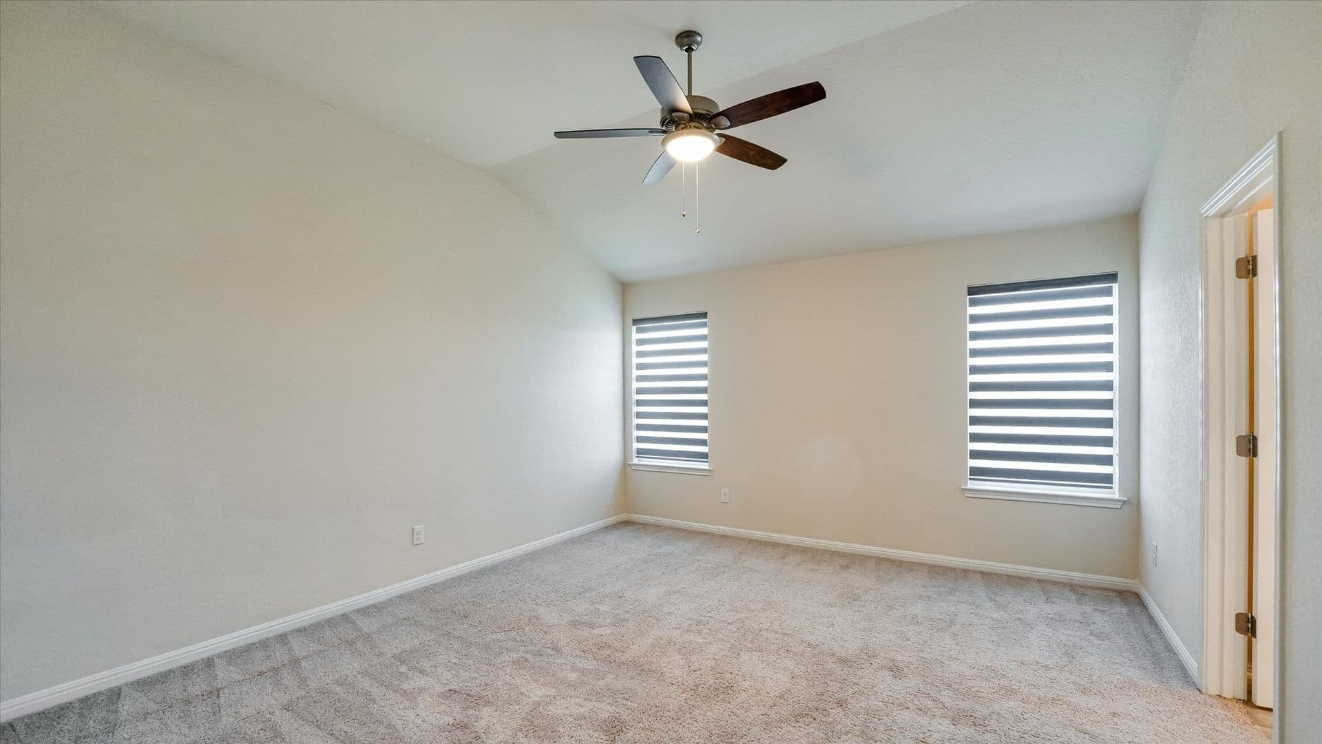 San Antonio House: 2514 Castello Way