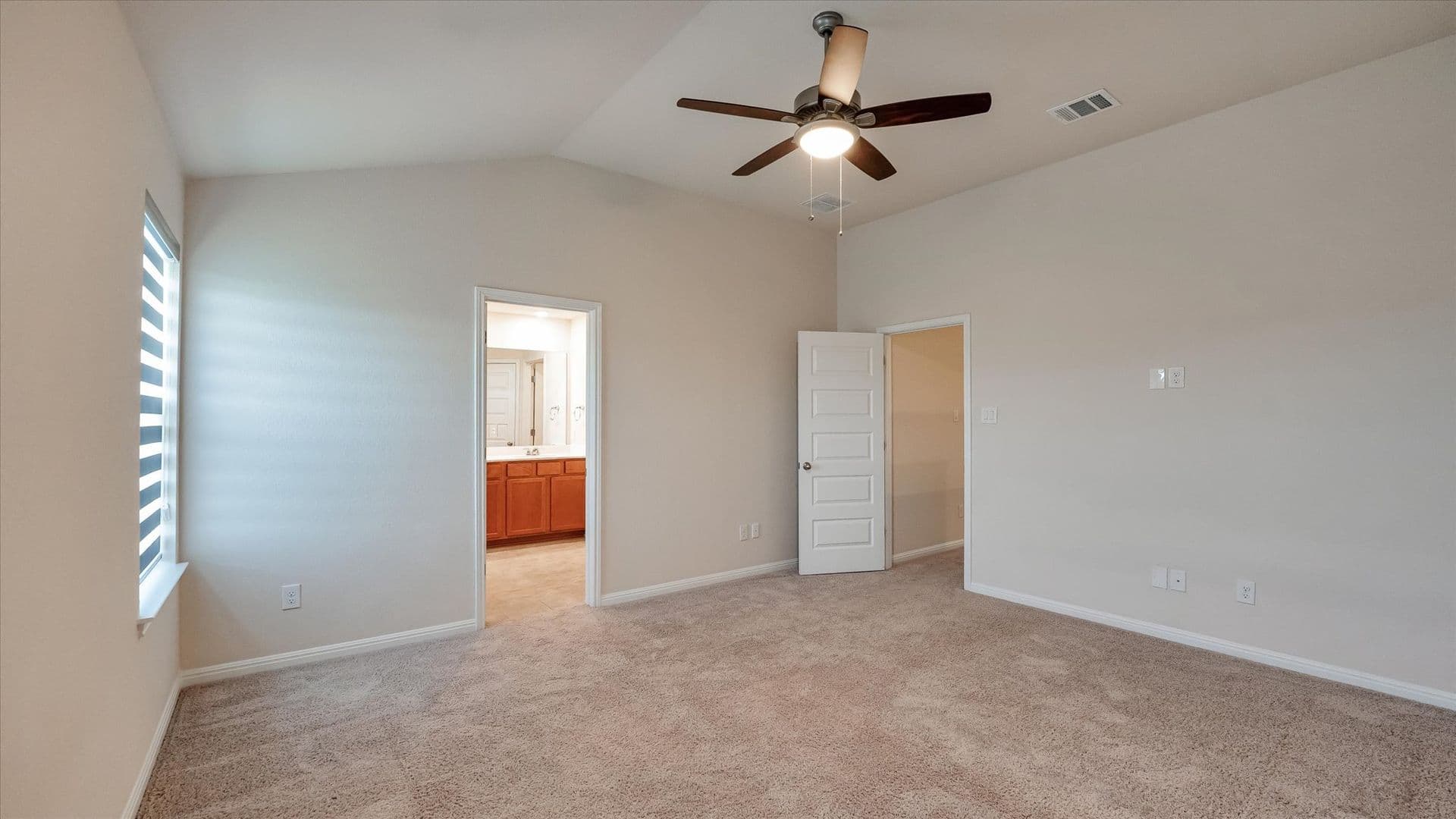 San Antonio House: 2514 Castello Way