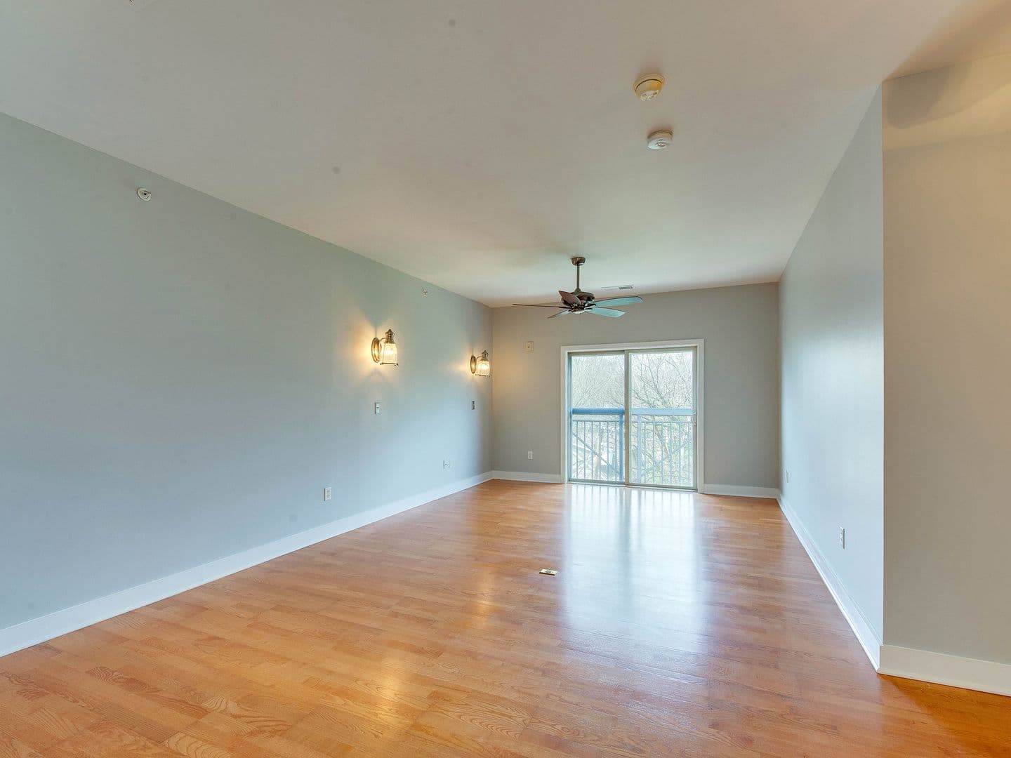 Charlotte Condo: 630 Calvert Street # 407