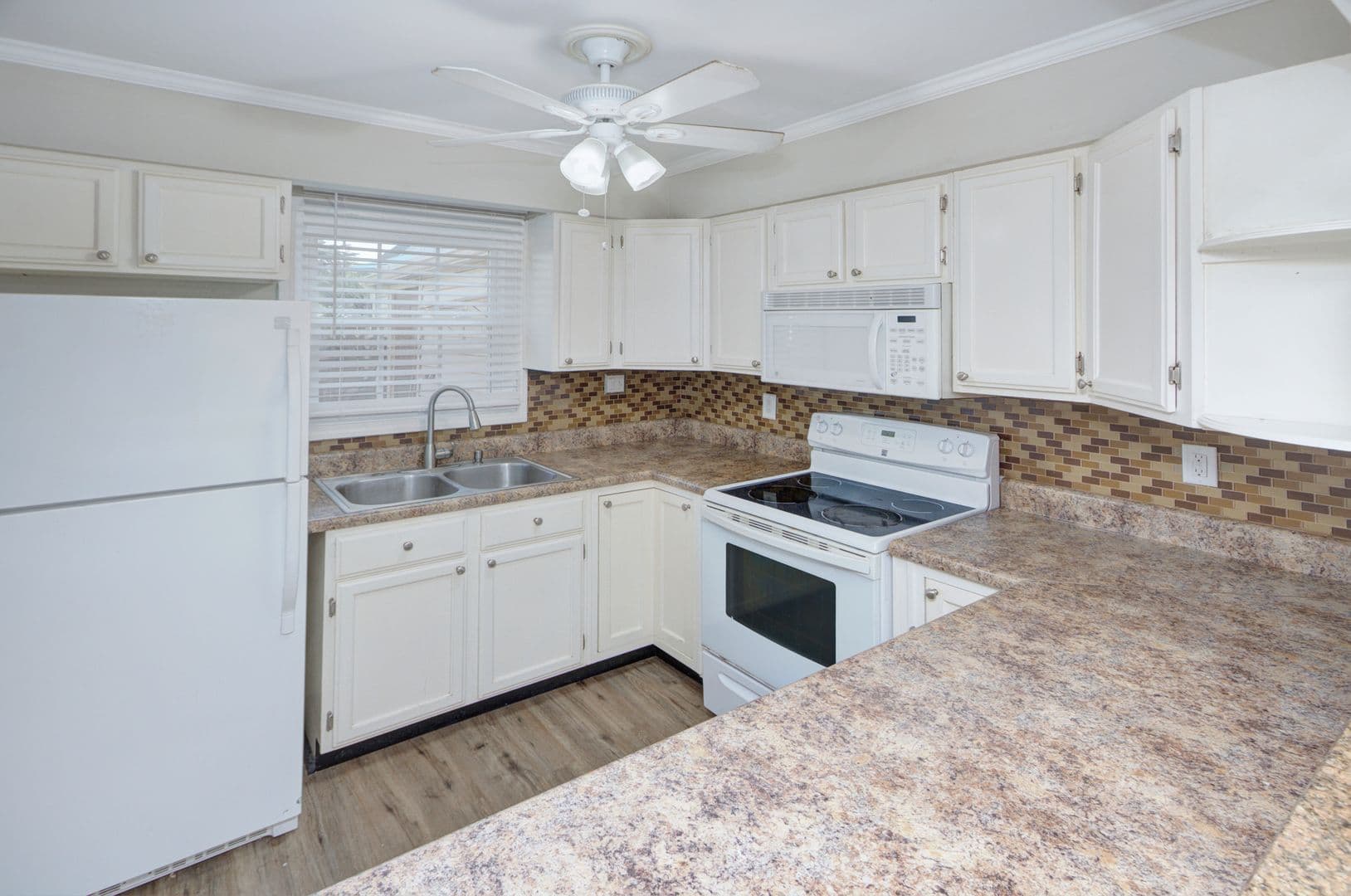 Charlotte Condo: 6242 Old Pineville Road #A