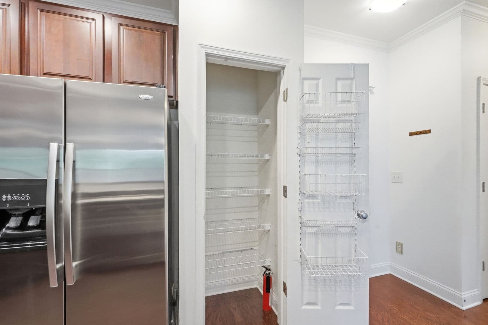 Charlotte Condo: 1000 E Woodlawn Rd #216
