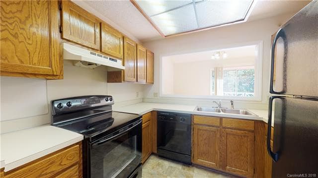 charlotte Condo: 5622 Amity springs Drive