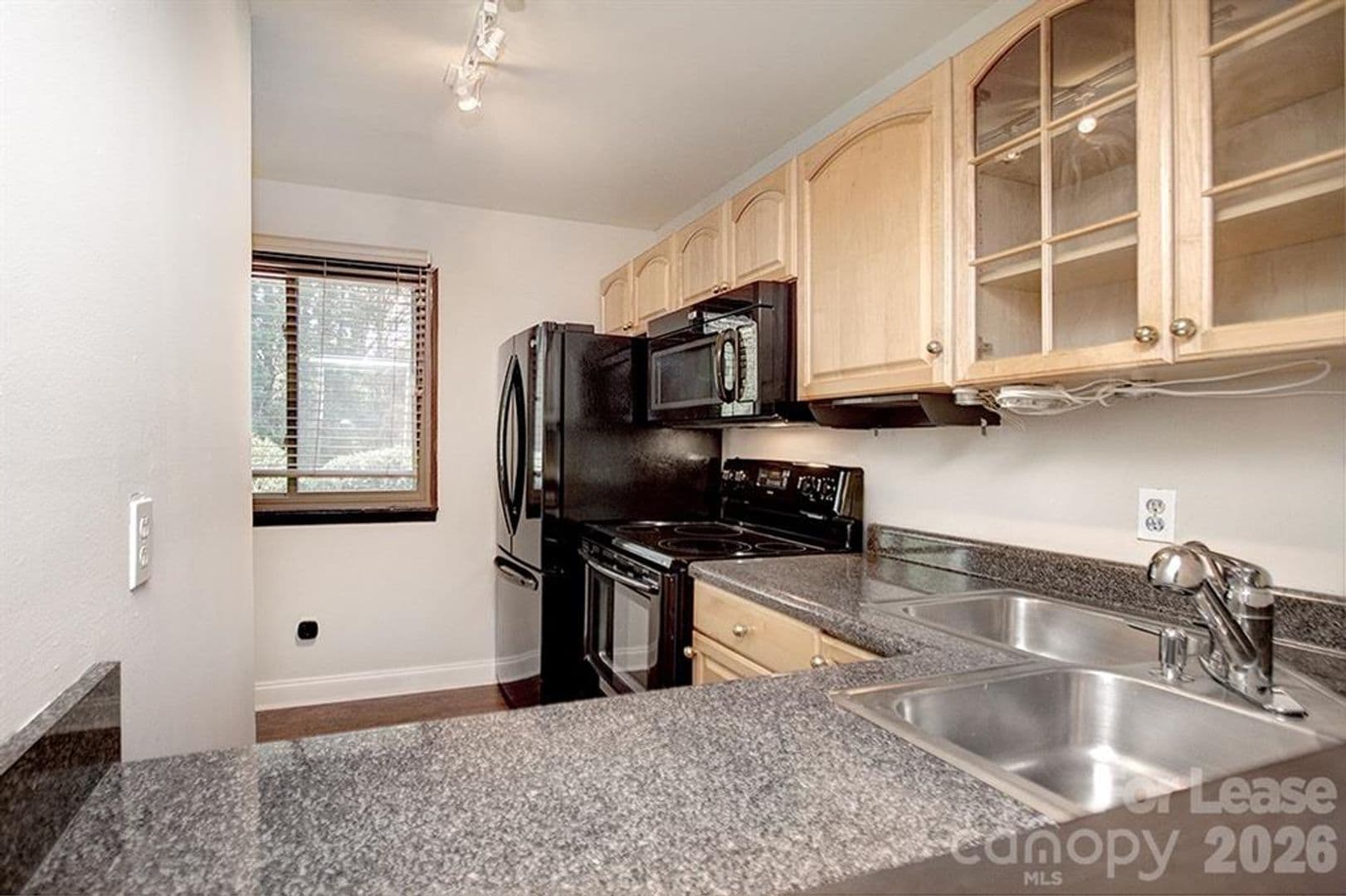 Charlotte House: 951 Hollywood St #K