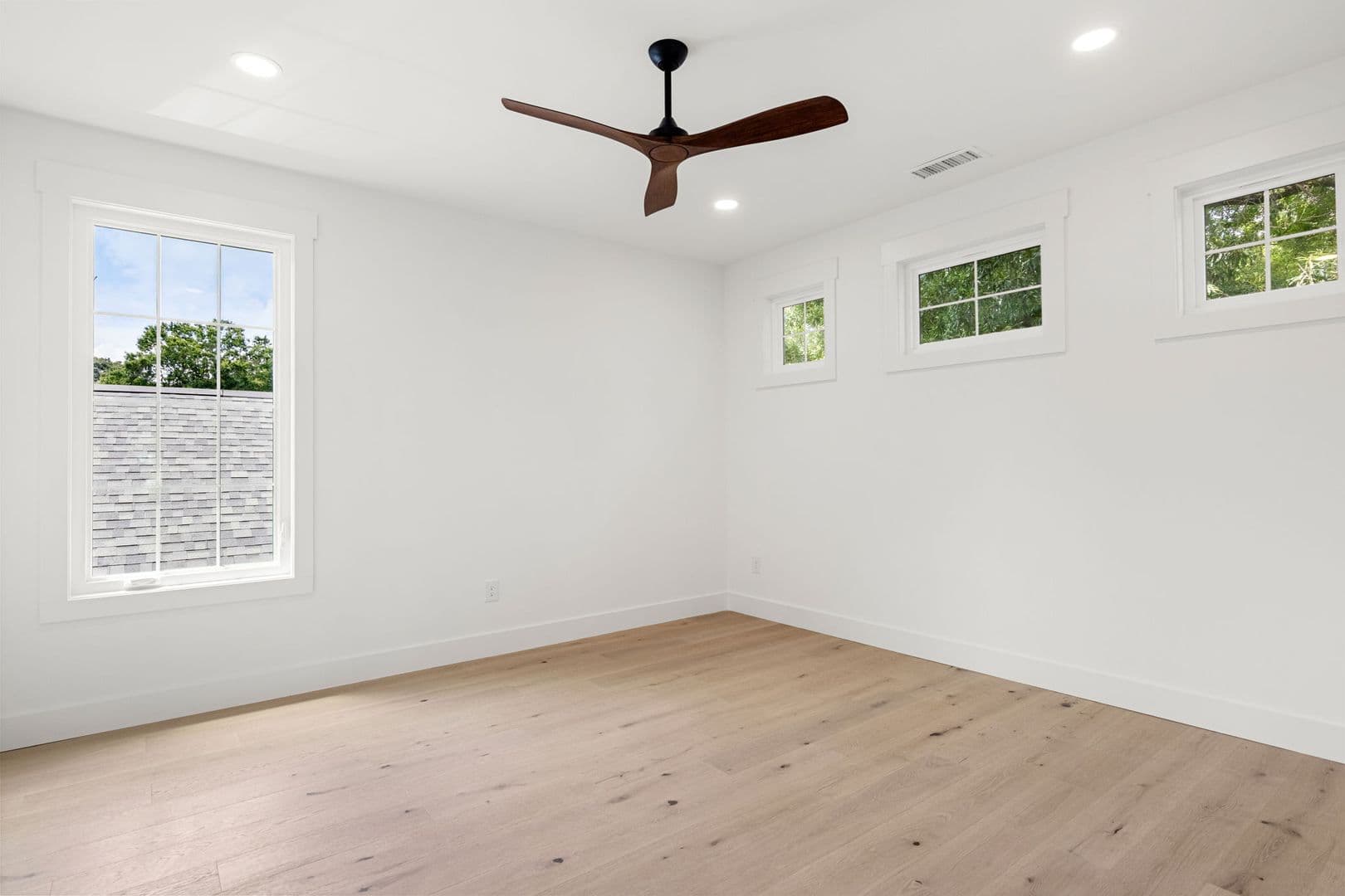 Charlotte House: 1127 Allen Street