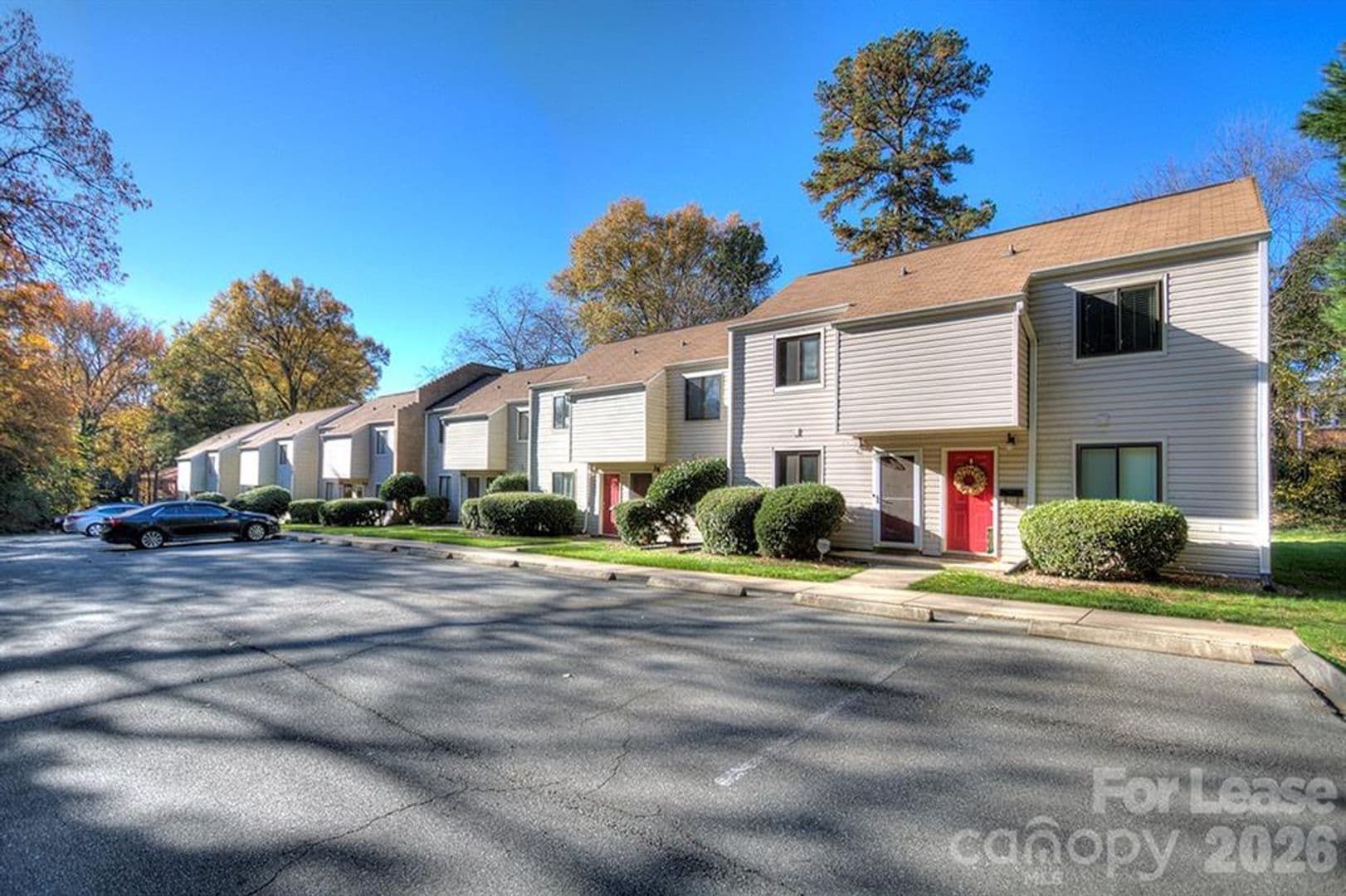 Charlotte House: 951 Hollywood St #K