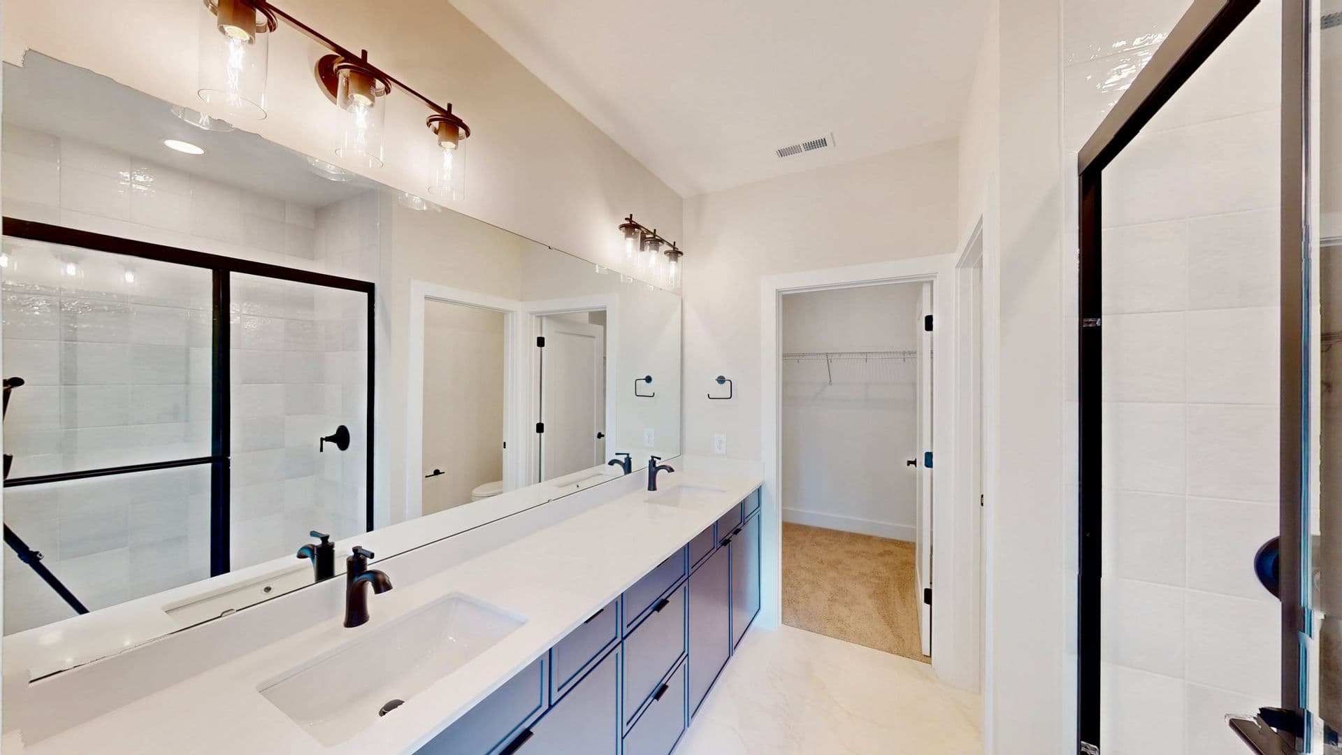 Charlotte Townhome: 409 Devender Lane