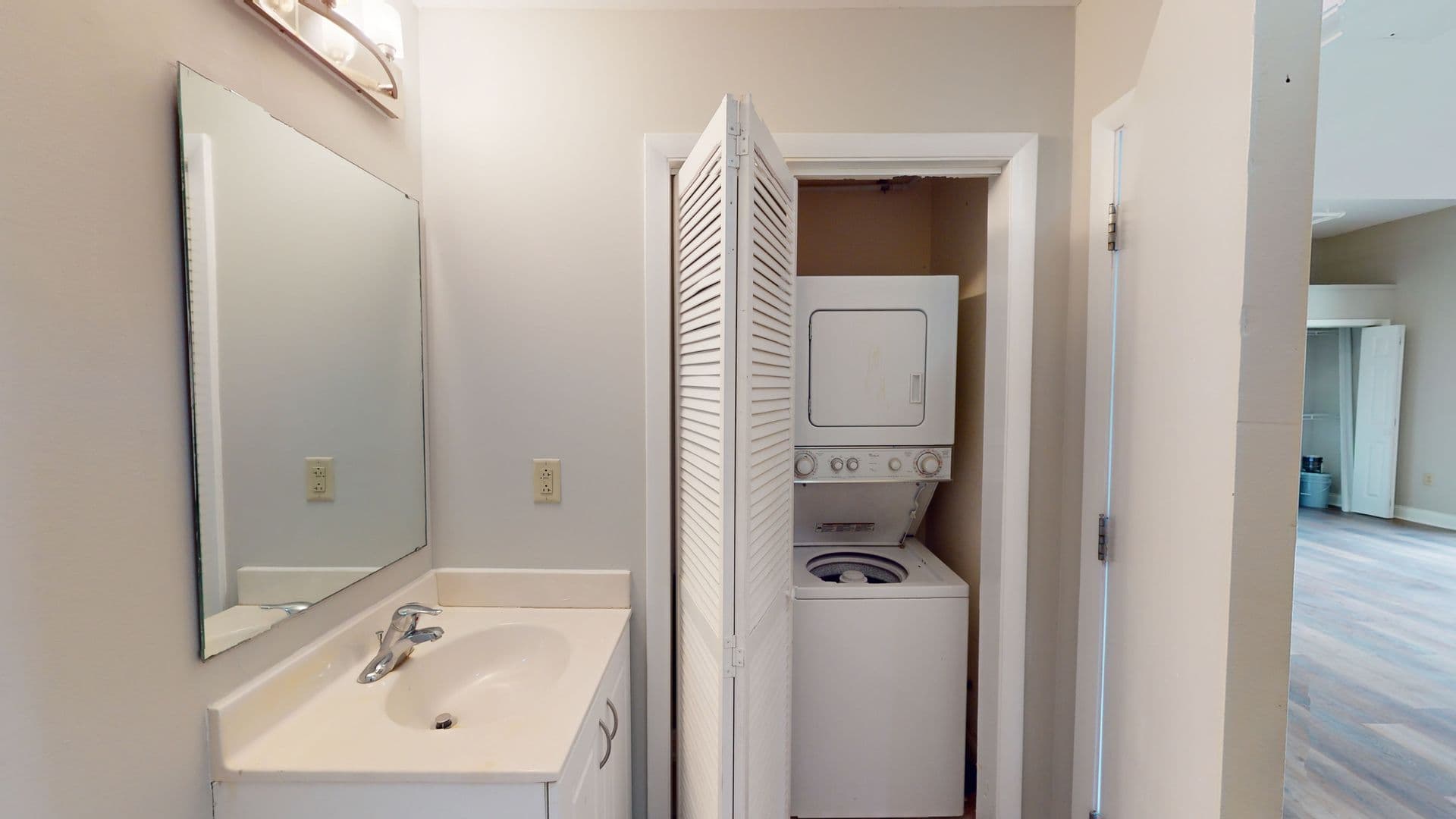 Charlotte Condo: 715 N Church St Unit 212