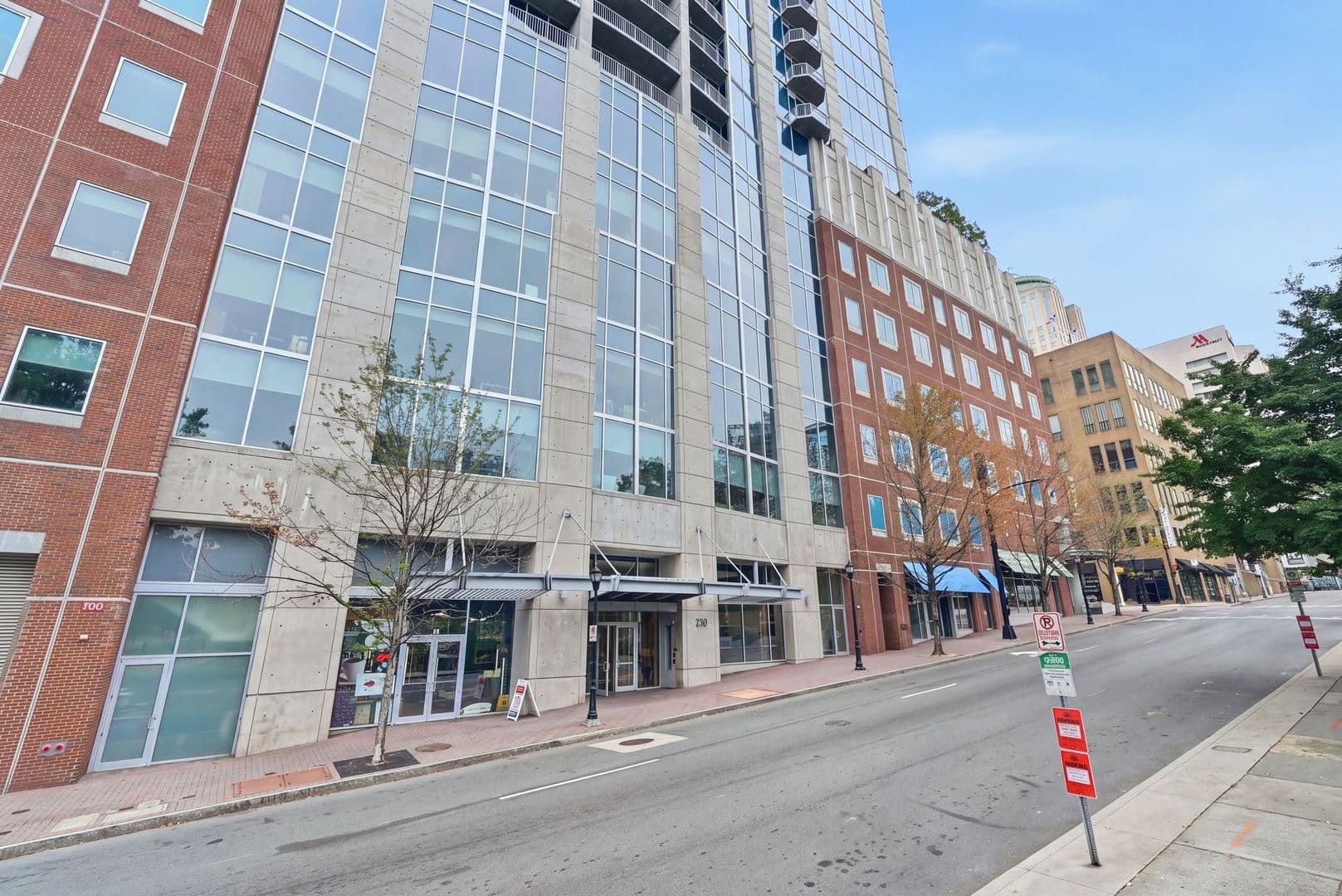 Charlotte Condo: 210 N Church St. #1608