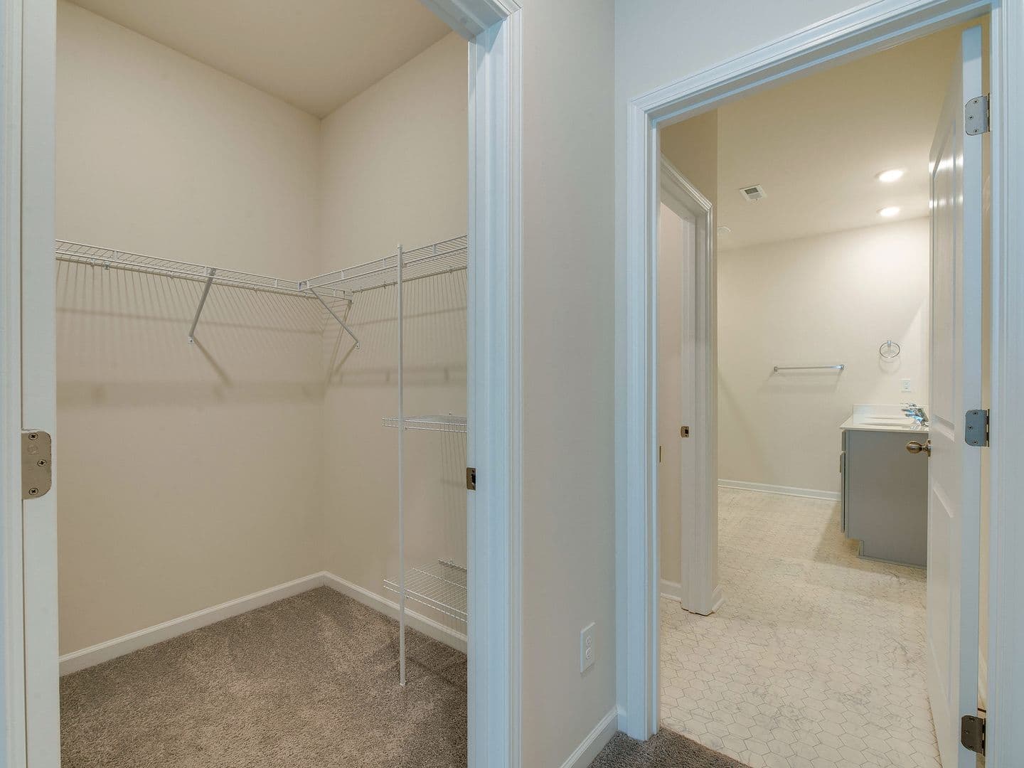 Mount Holly House: 3721 Stanley Creek Dr.