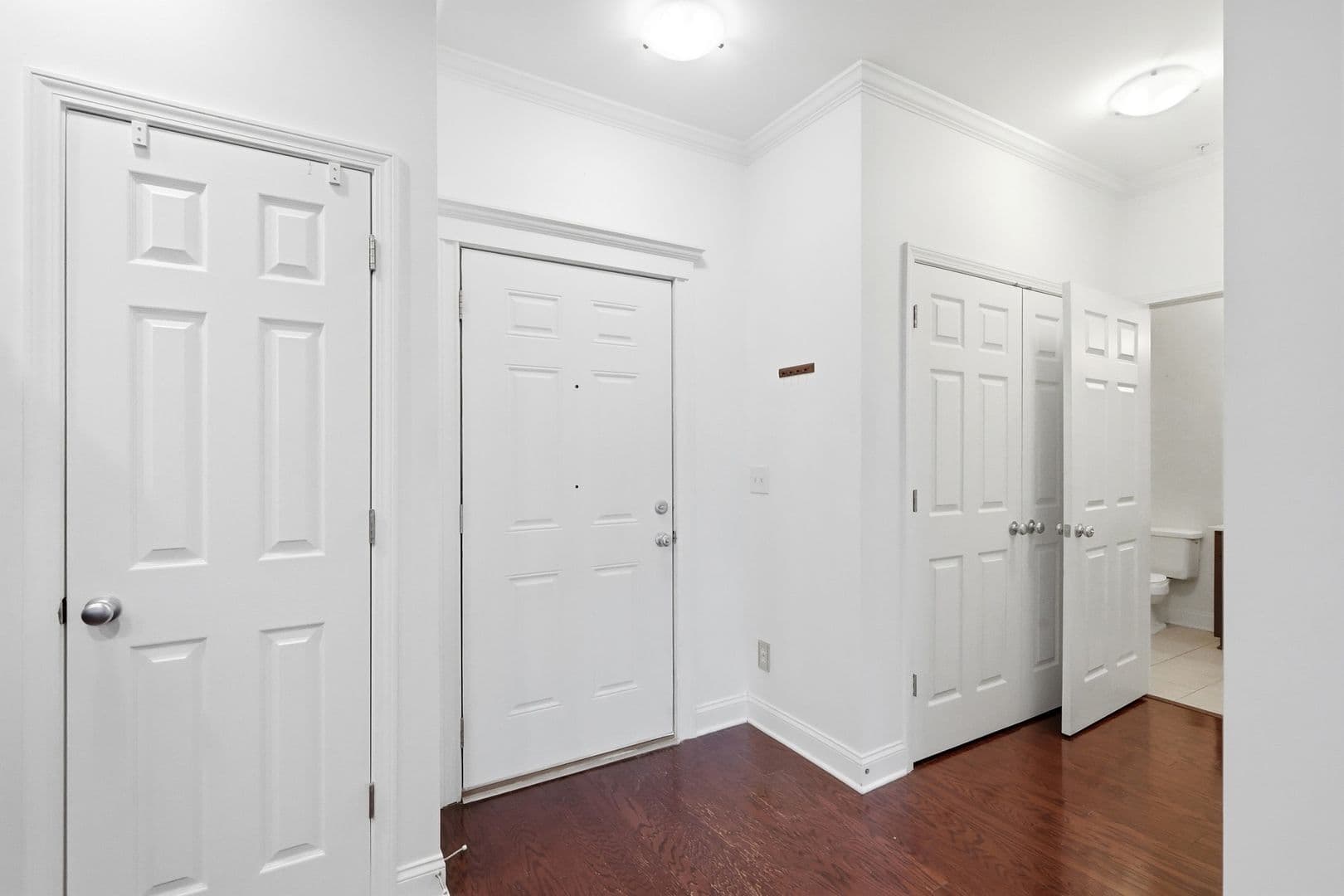 Charlotte Condo: 1000 E Woodlawn Rd #216