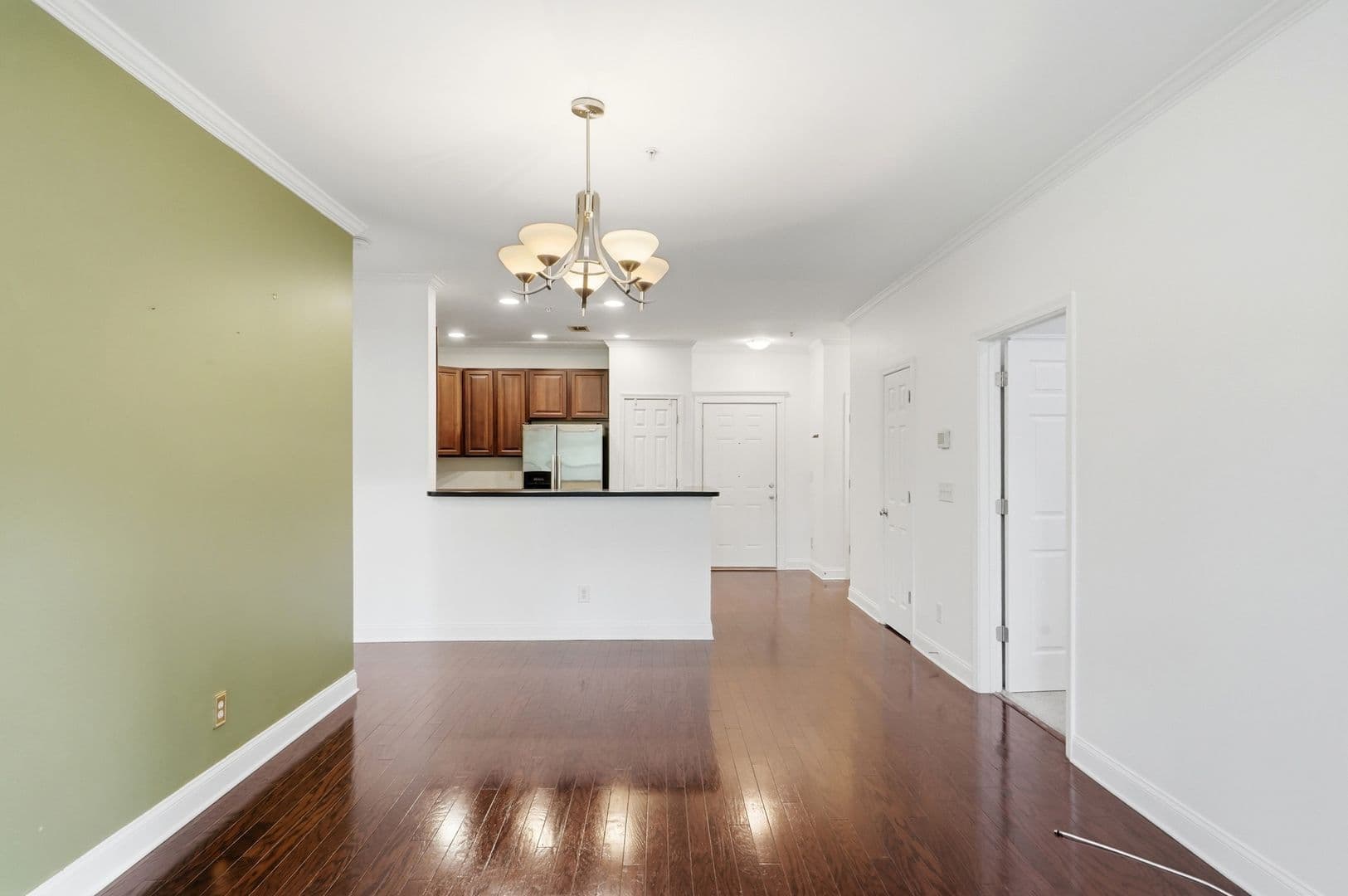 Charlotte Condo: 1000 E Woodlawn Rd #216