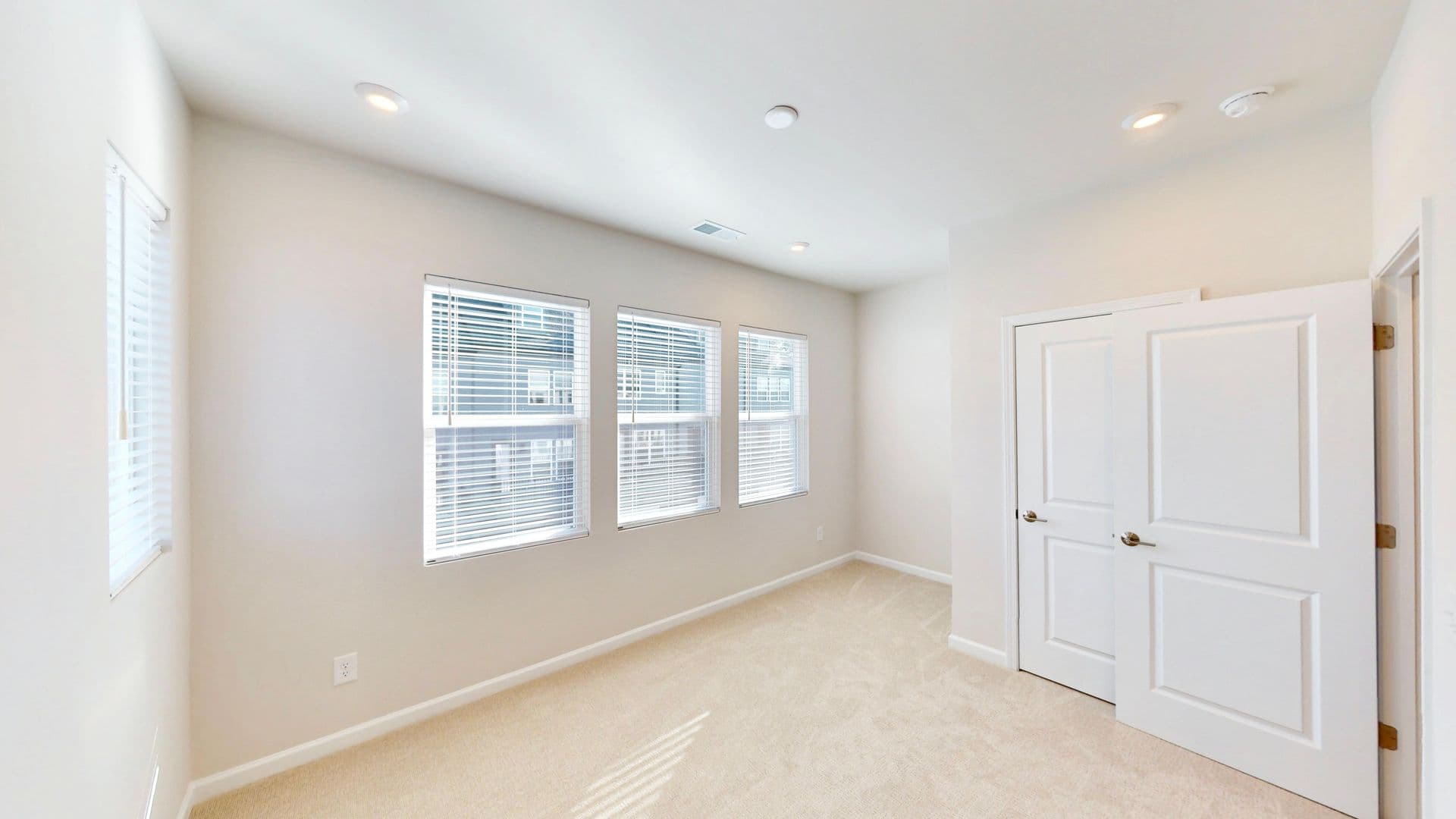 Charlotte Townhome: 5525 Swaling Street