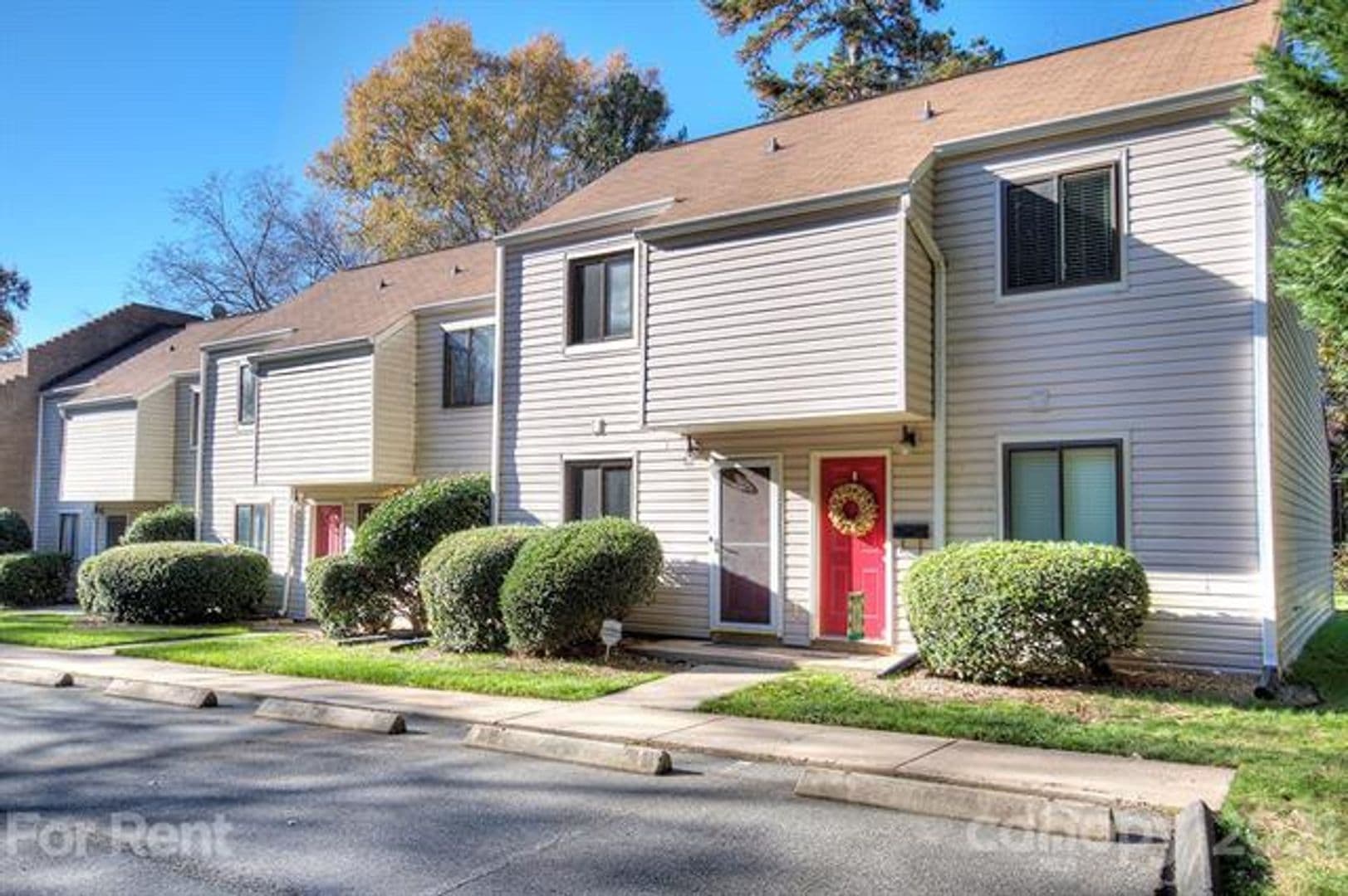 Charlotte House: 951 Hollywood St #K