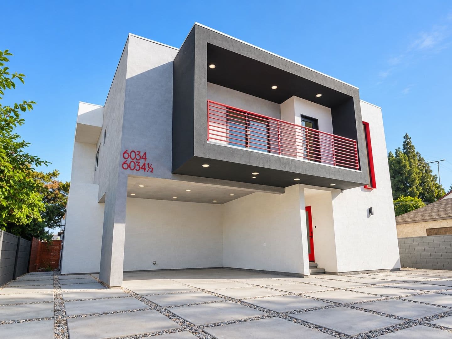 North Hollywood Apartment: 6034 Craner Ave