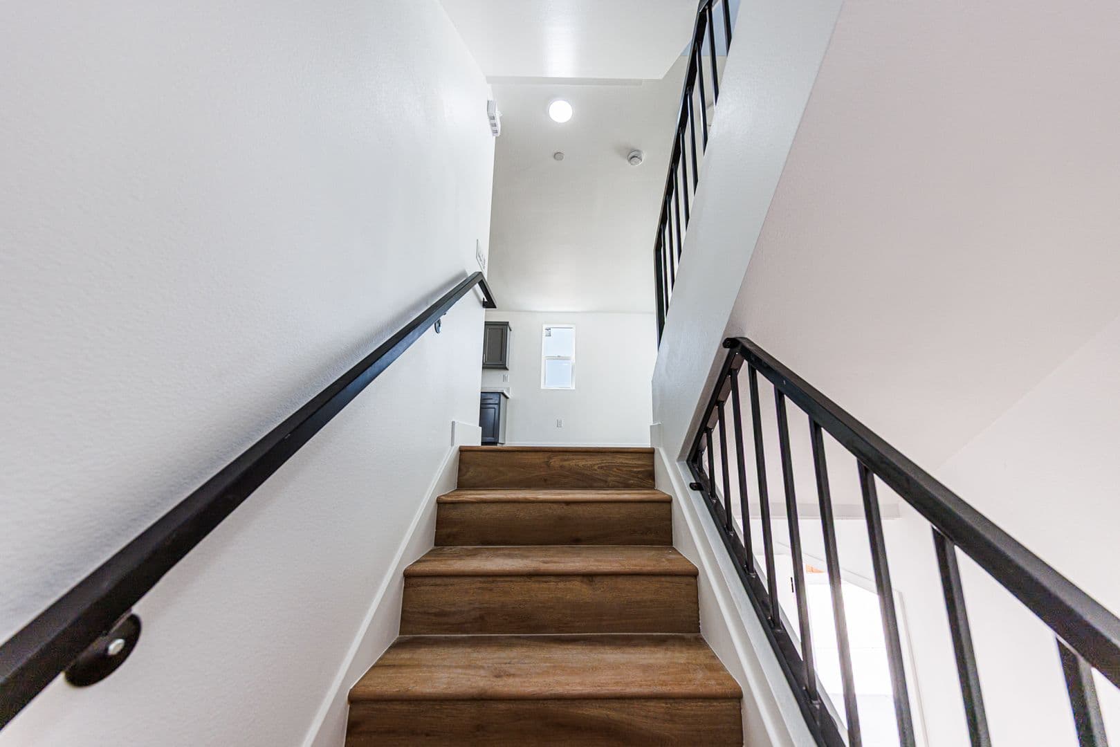 Los Angeles Townhome: 5327 Geer St
