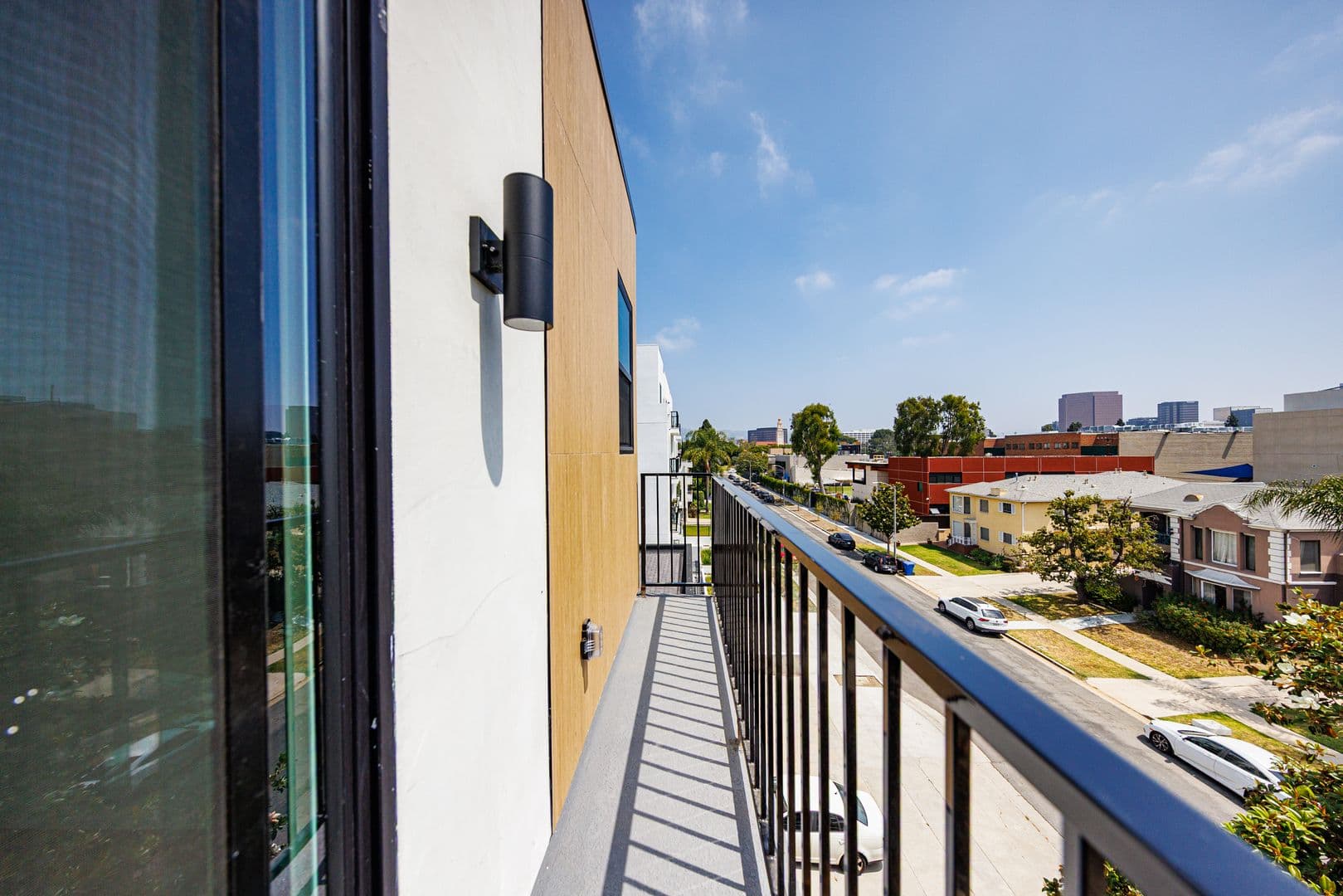 Los Angeles Apartment: 1065 S. Corning St