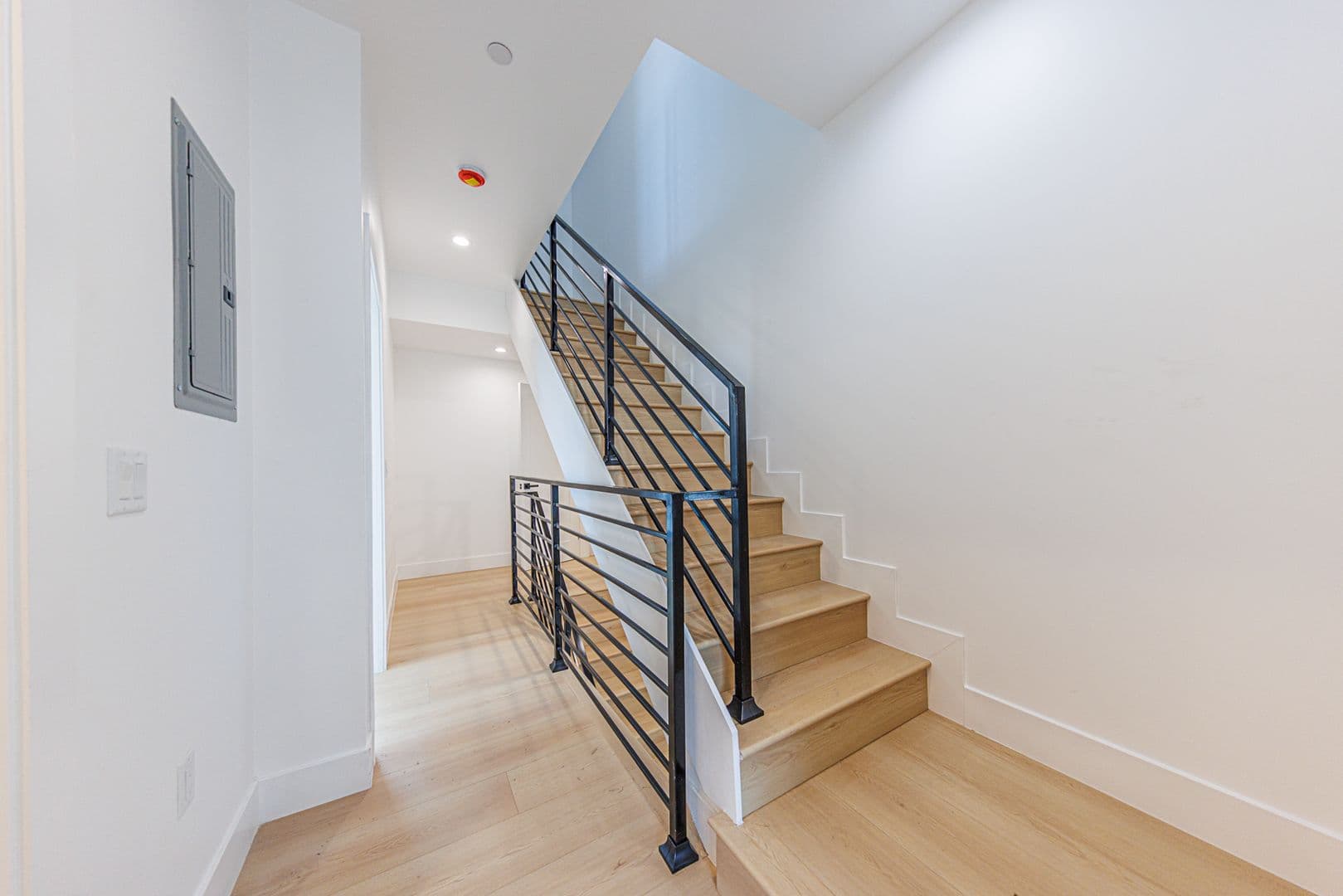 Los Angeles Apartment: 1065 S. Corning St
