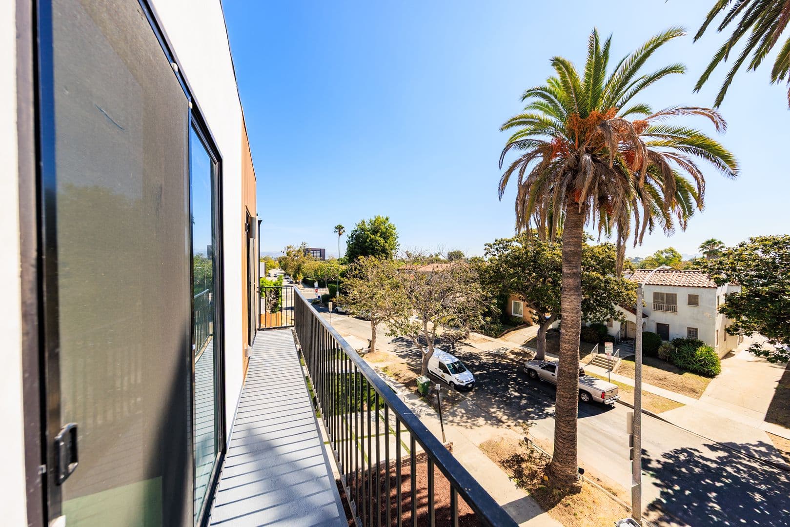 Los Angeles Apartment: 1021 S. Citrus Ave.