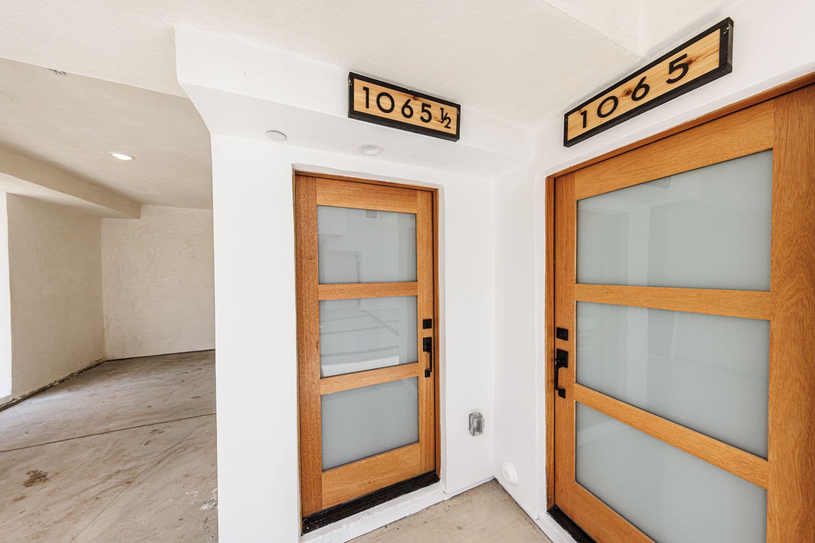 Los Angeles Apartment: 1065 S. Corning St