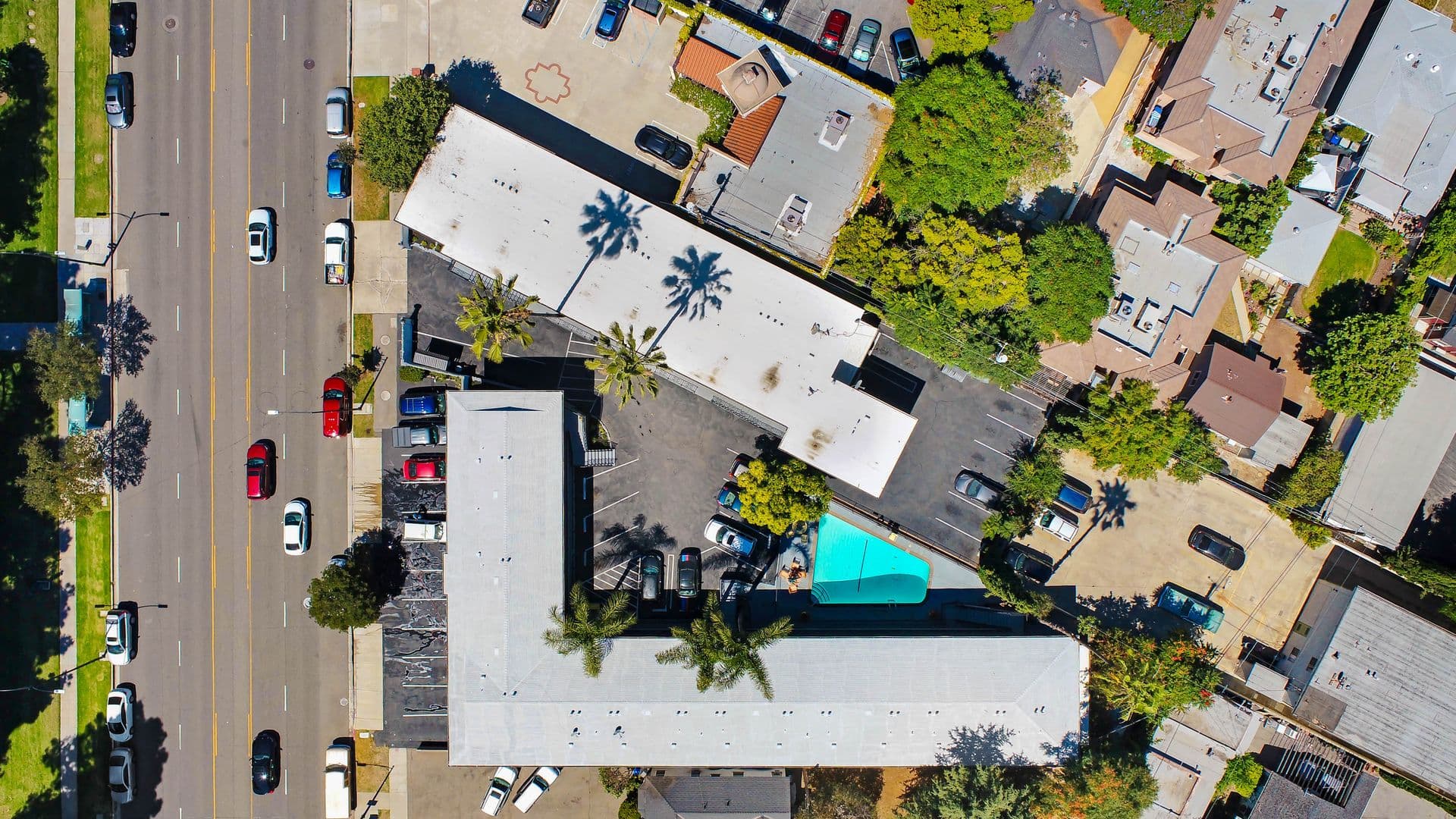 Burbank Apartment: 1300 W Olive Ave