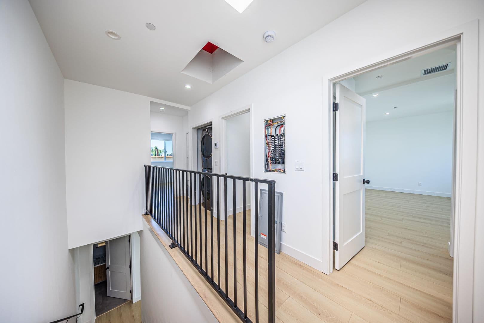 Los Angeles Apartment: 1021 S. Citrus Ave.