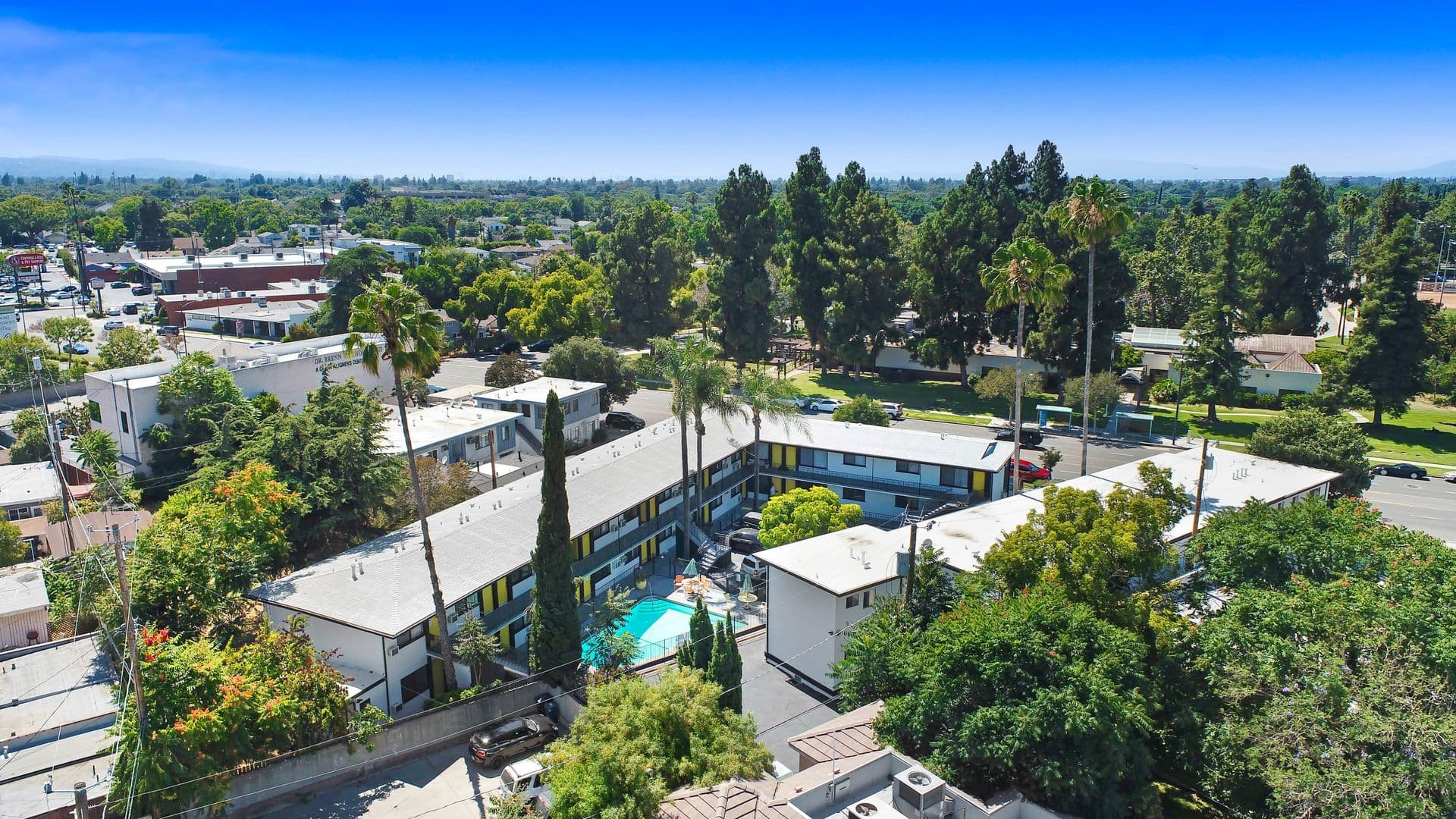 Burbank Apartment: 1300 W Olive Ave