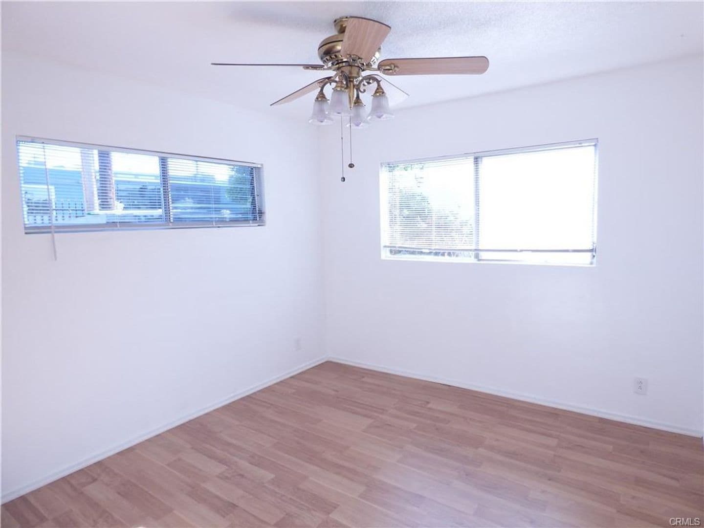 Los Angeles Apartment: 5832 Camerford Ave