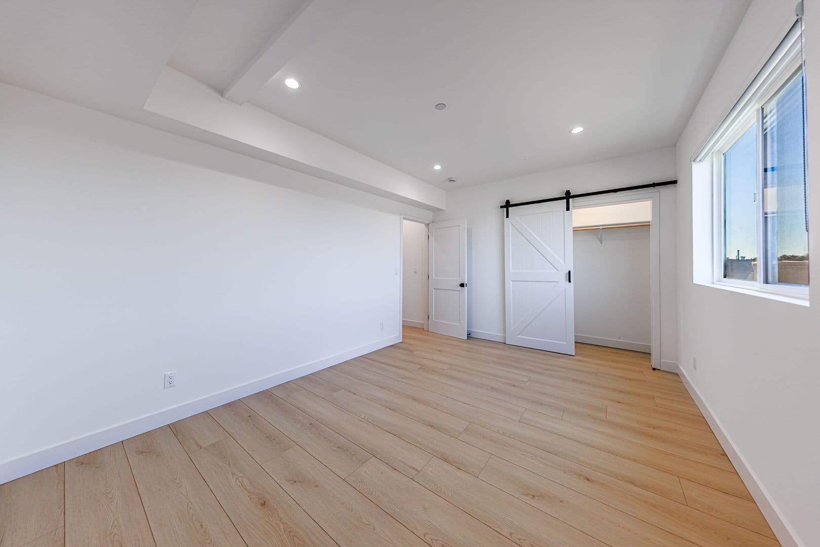 Los Angeles Apartment: 1021 S. Citrus Ave.