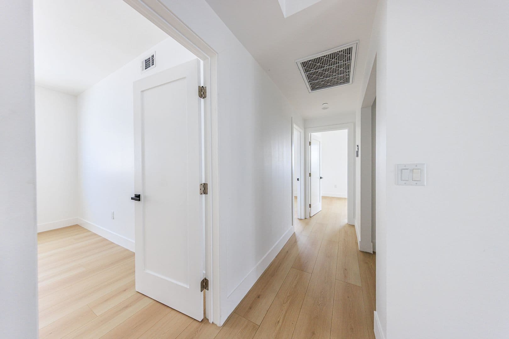 Los Angeles Apartment: 1015 S. Citrus Ave
