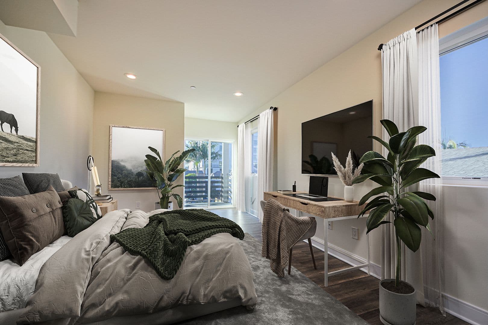 Los Angeles Apartment: 620 N Serrano Ave