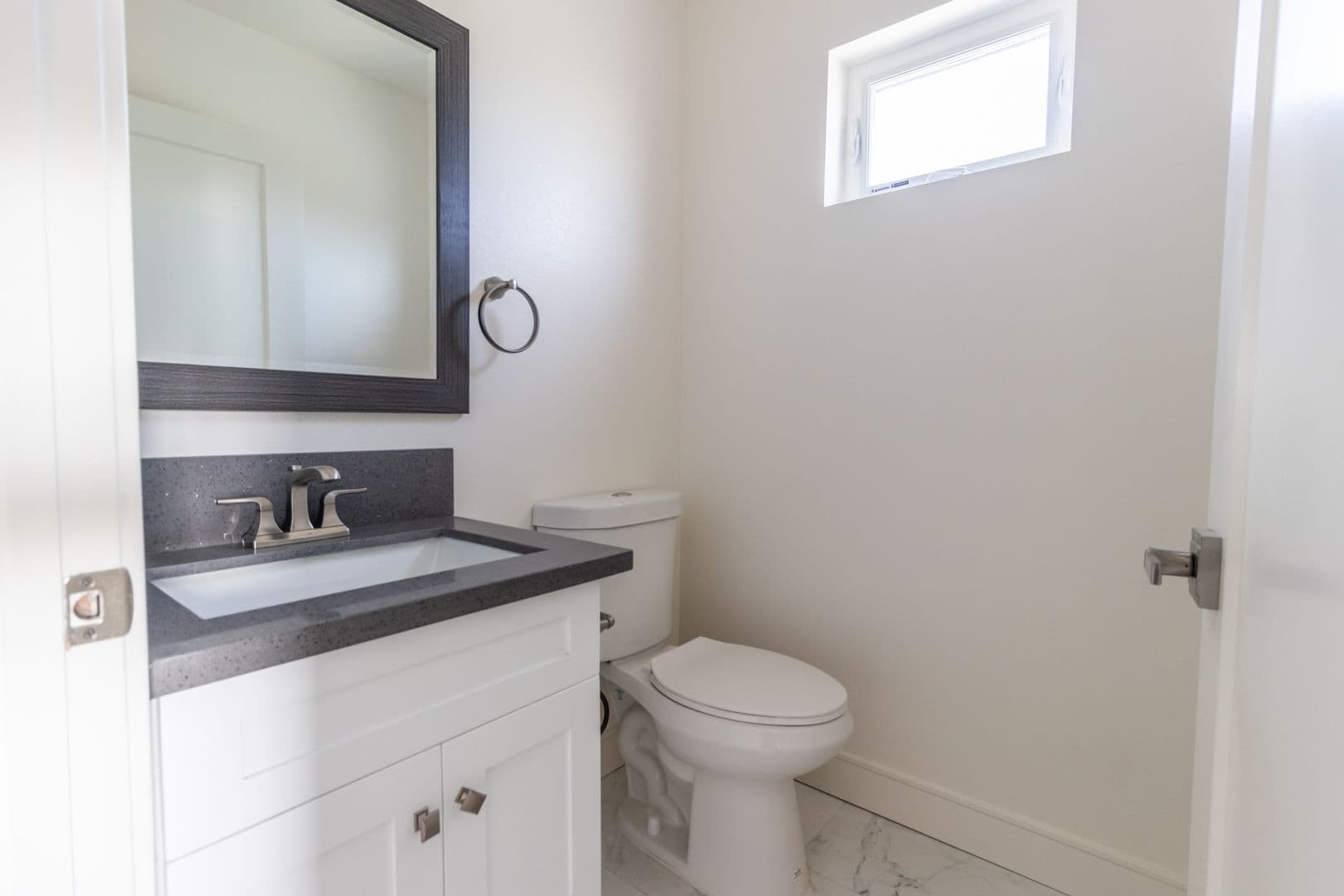 North Hollywood Townhome: 5132 Riverton Ave